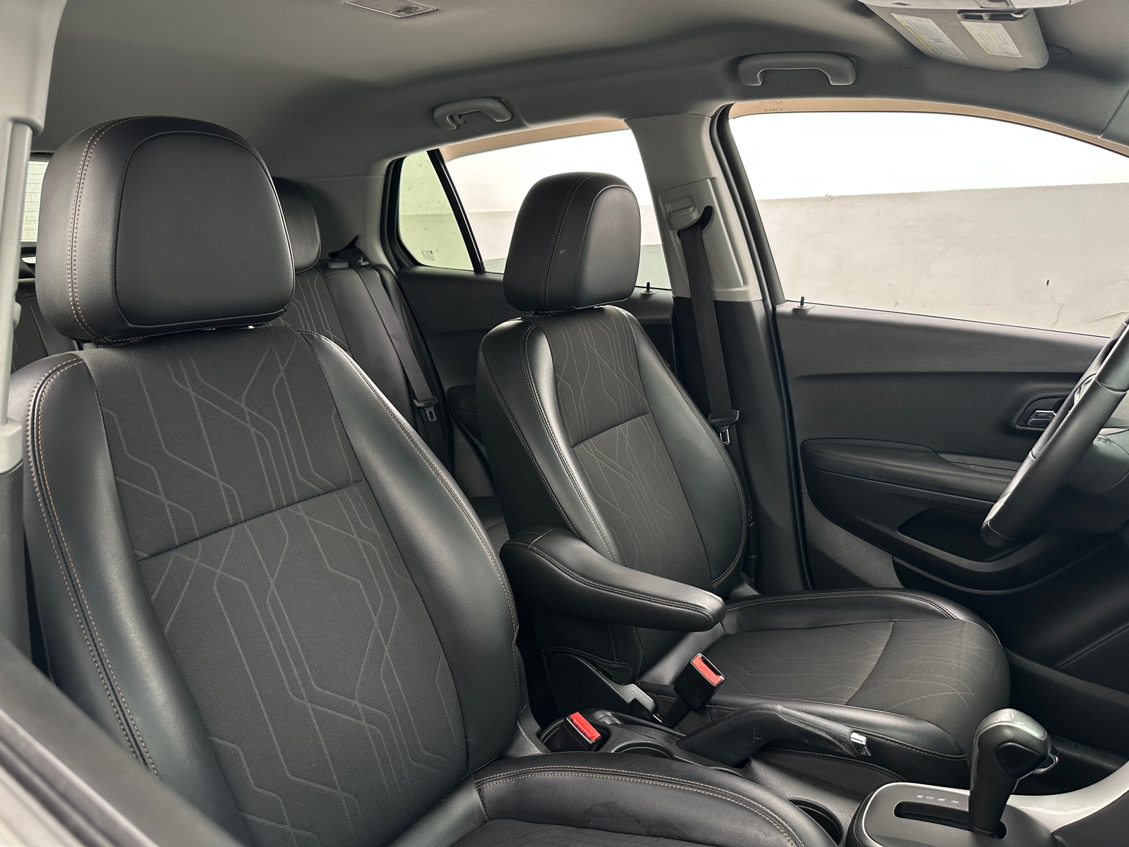 Thumbnail: 2018 Chevrolet Trax - 2