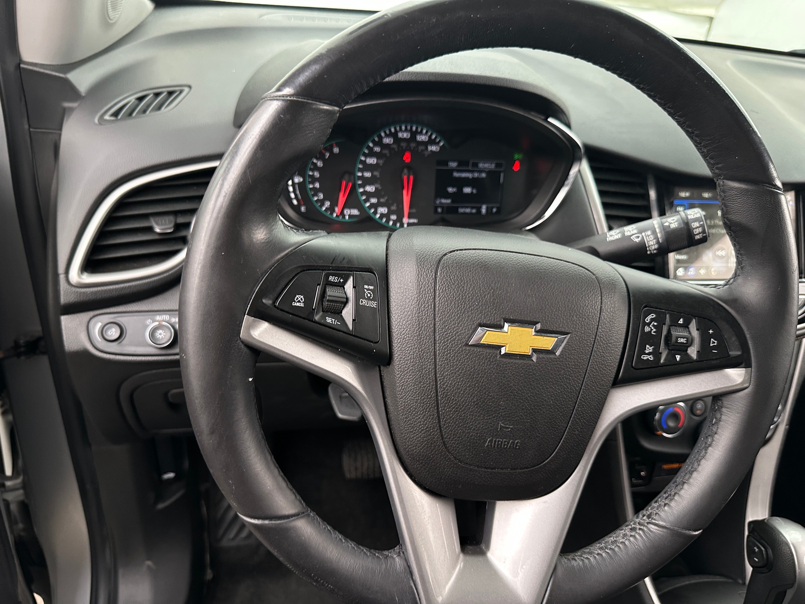 Thumbnail: 2018 Chevrolet Trax - 5