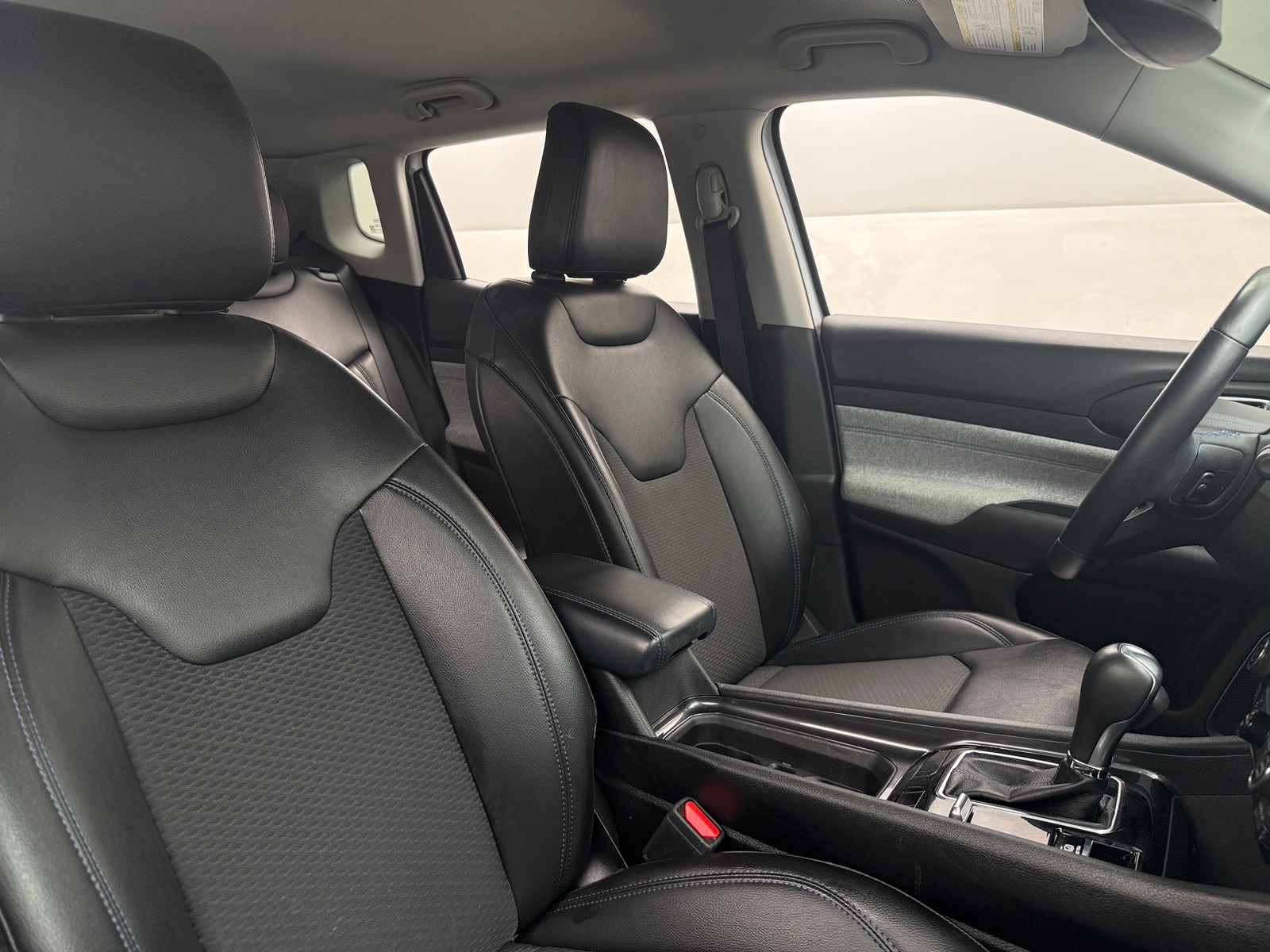Thumbnail: 2022 Jeep Compass - 2