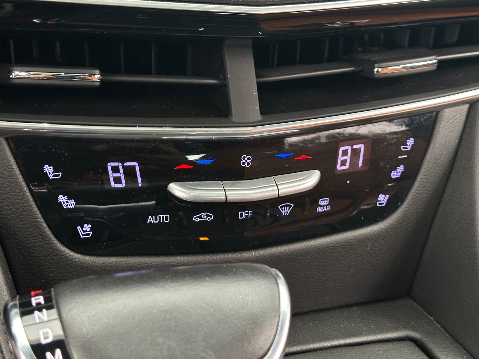 Thumbnail: 2018 Cadillac CT6 - 3