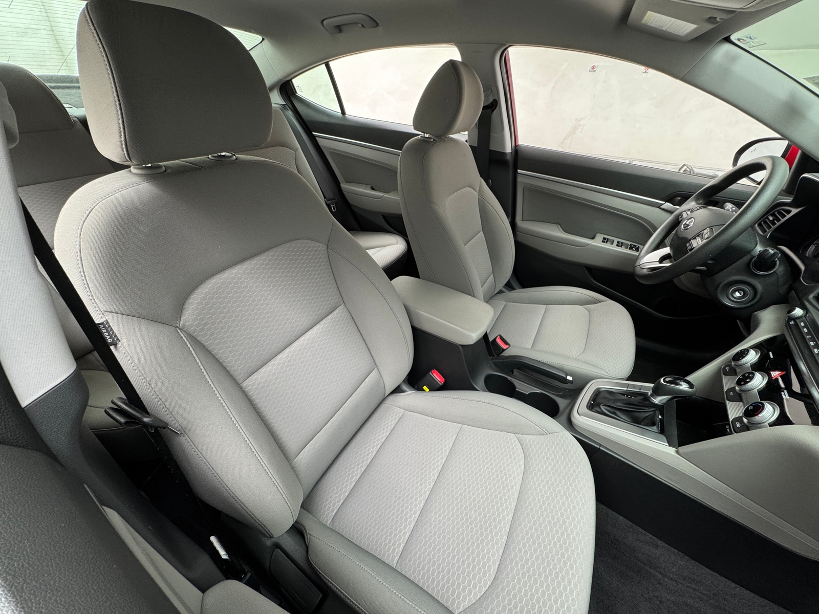 Thumbnail: 2019 Hyundai Elantra - 2