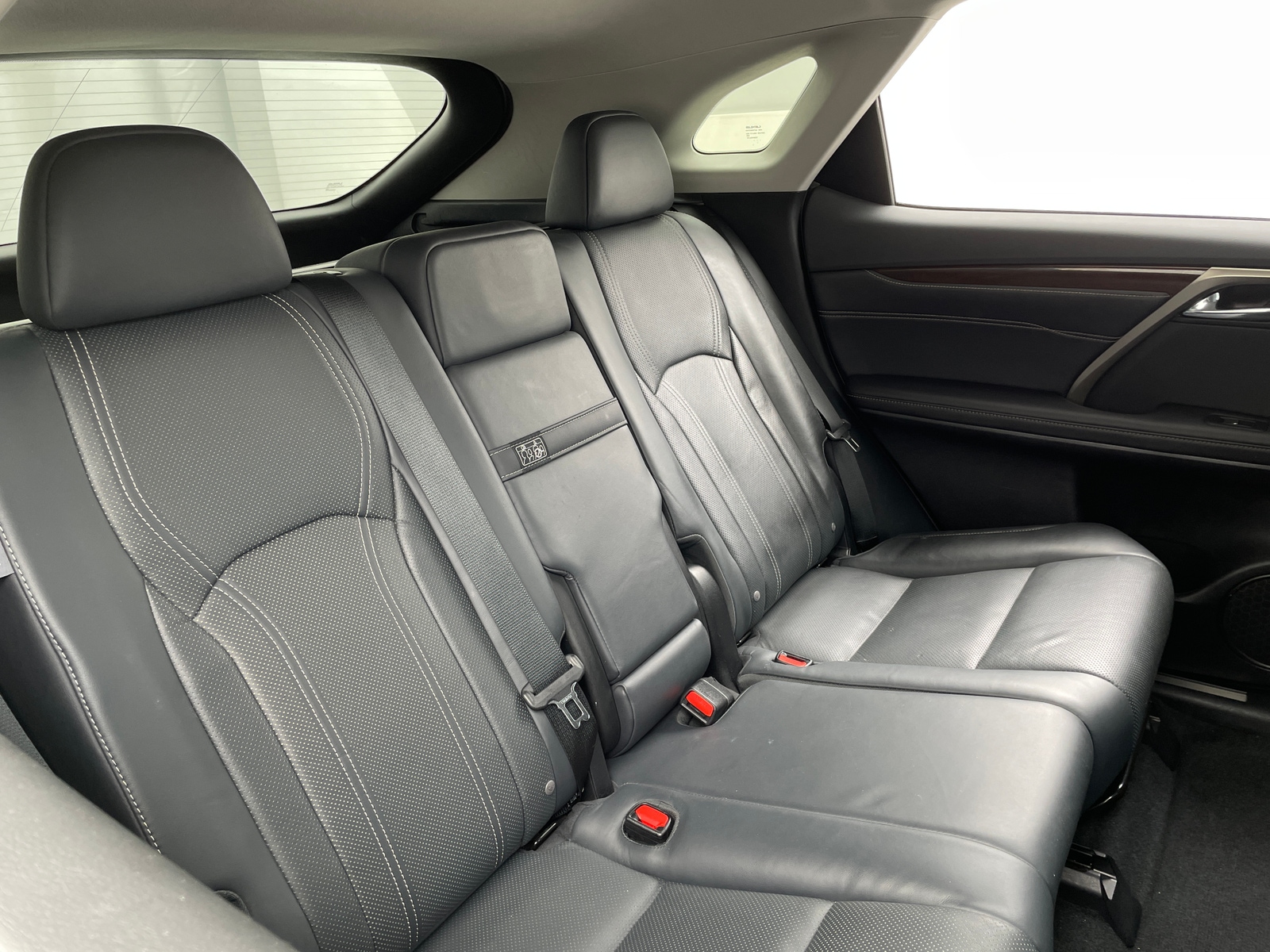 Thumbnail: 2017 Lexus RX - 5