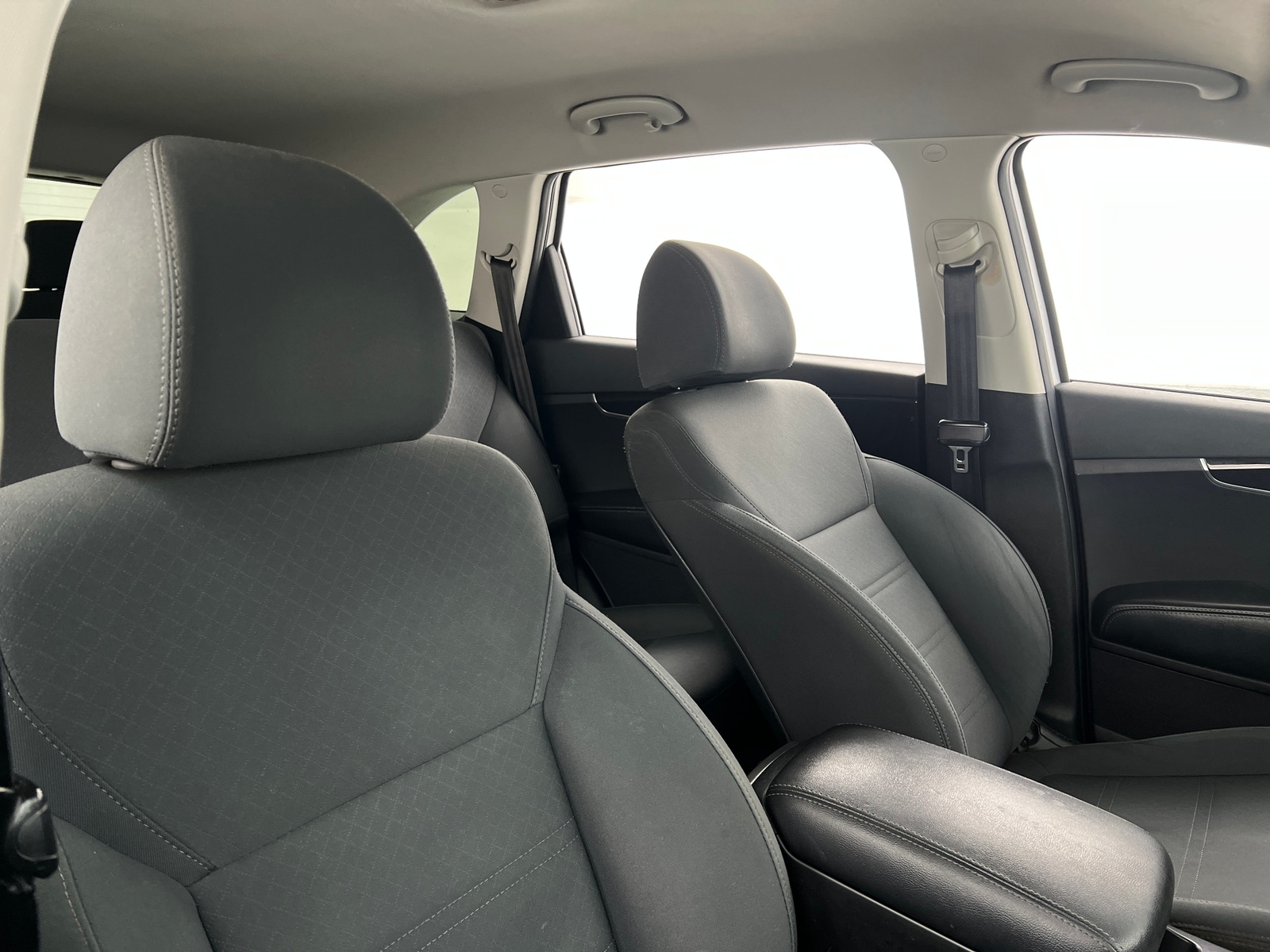 Thumbnail: 2019 Kia Sorento - 2