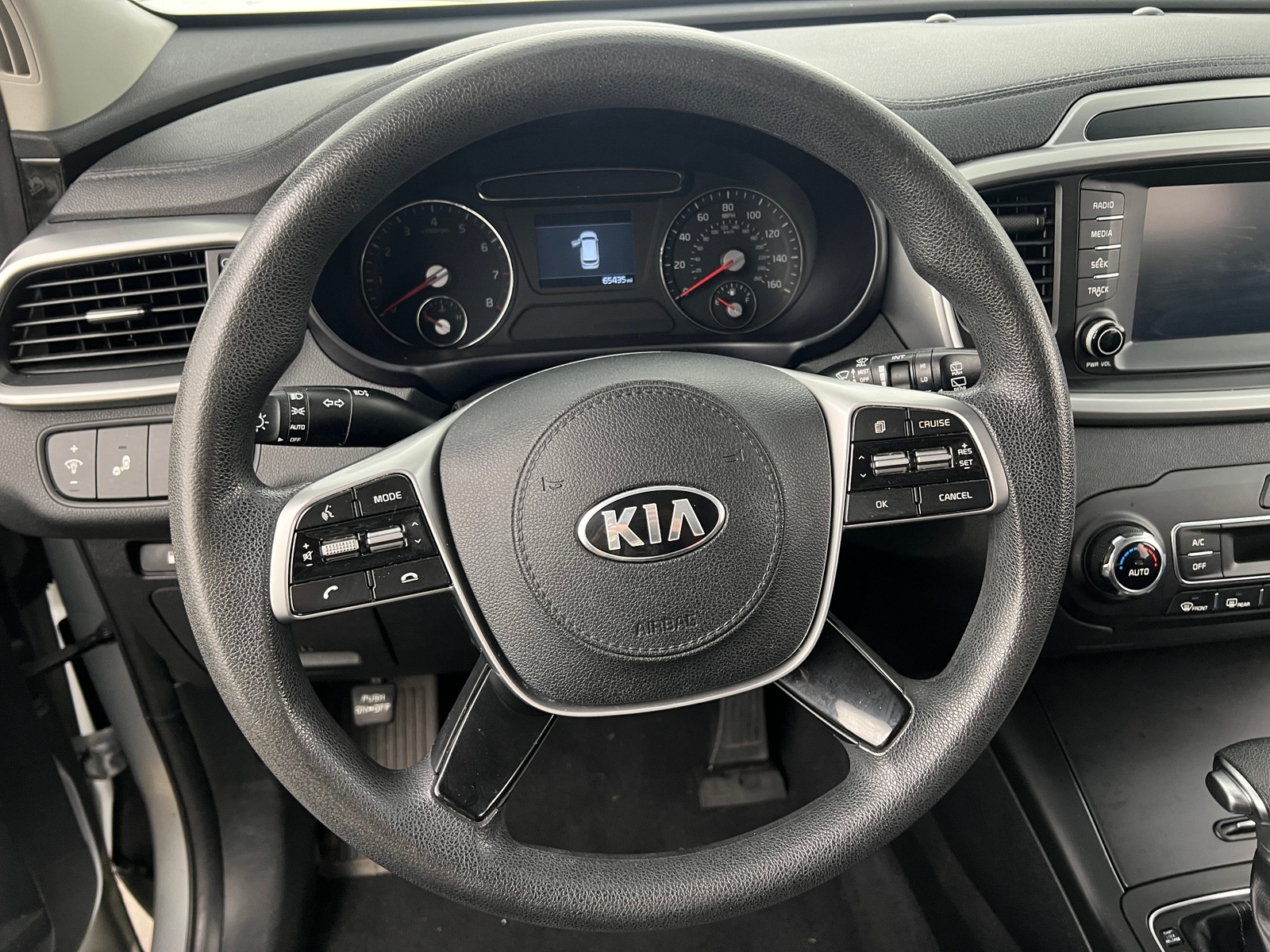 Thumbnail: 2019 Kia Sorento - 5