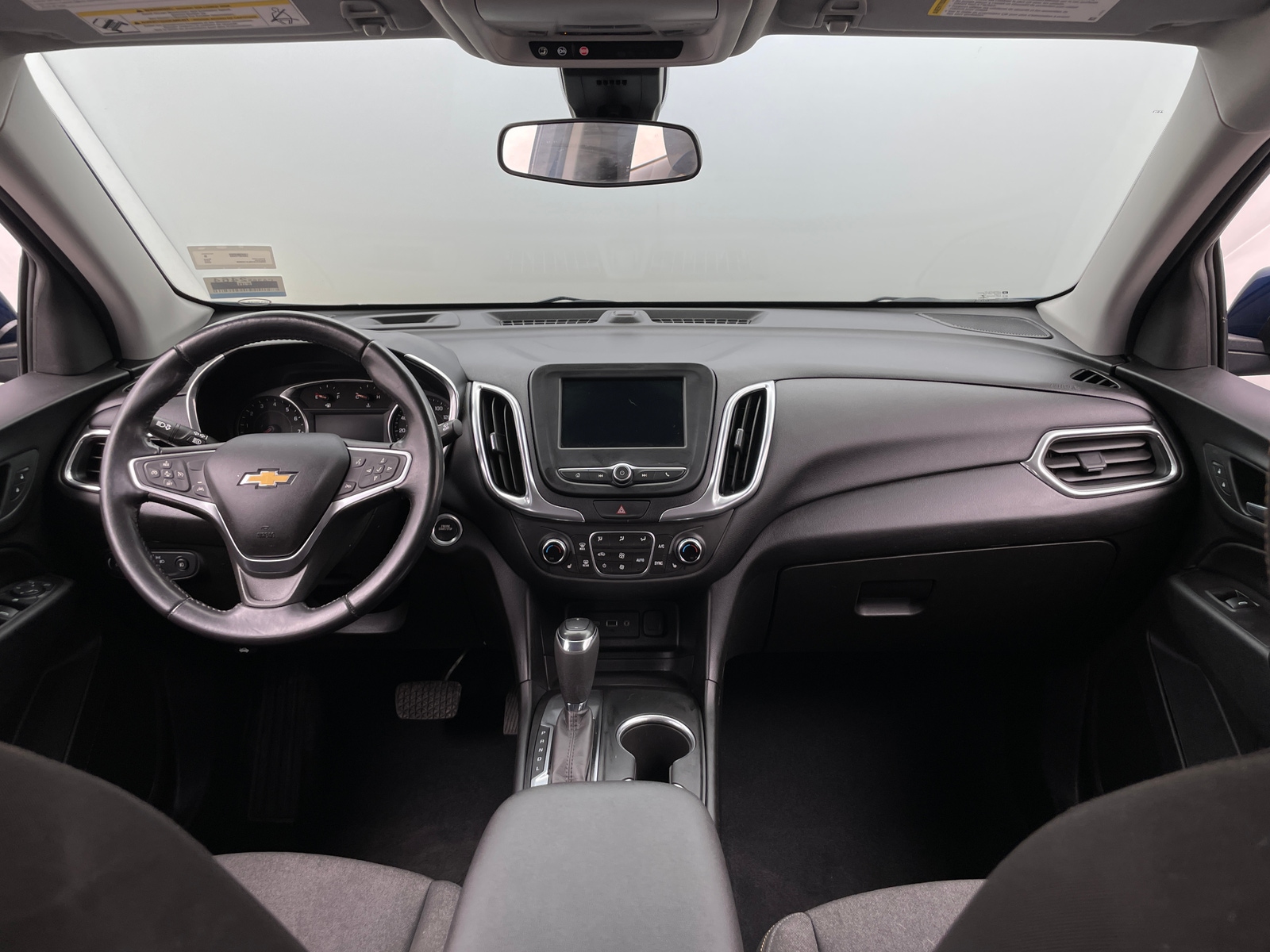 Thumbnail: 2020 Chevrolet Equinox - 3