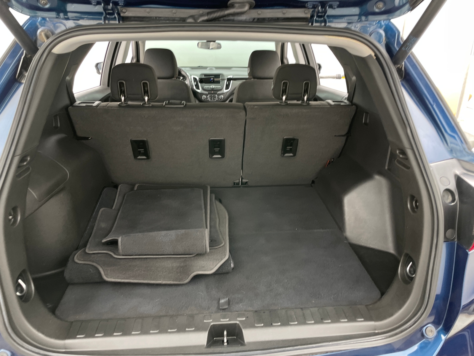 Thumbnail: 2020 Chevrolet Equinox - 7