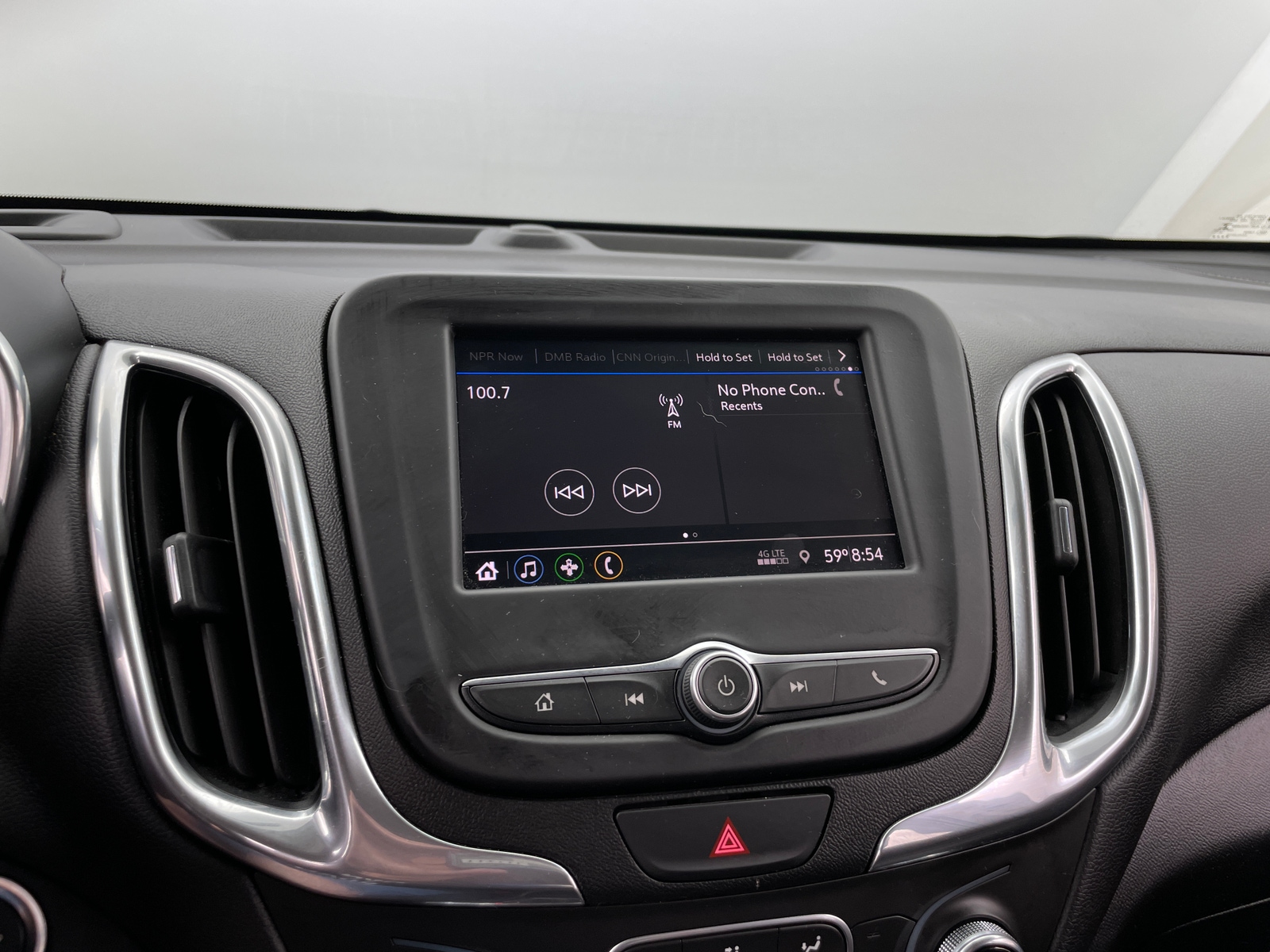 Thumbnail: 2020 Chevrolet Equinox - 4