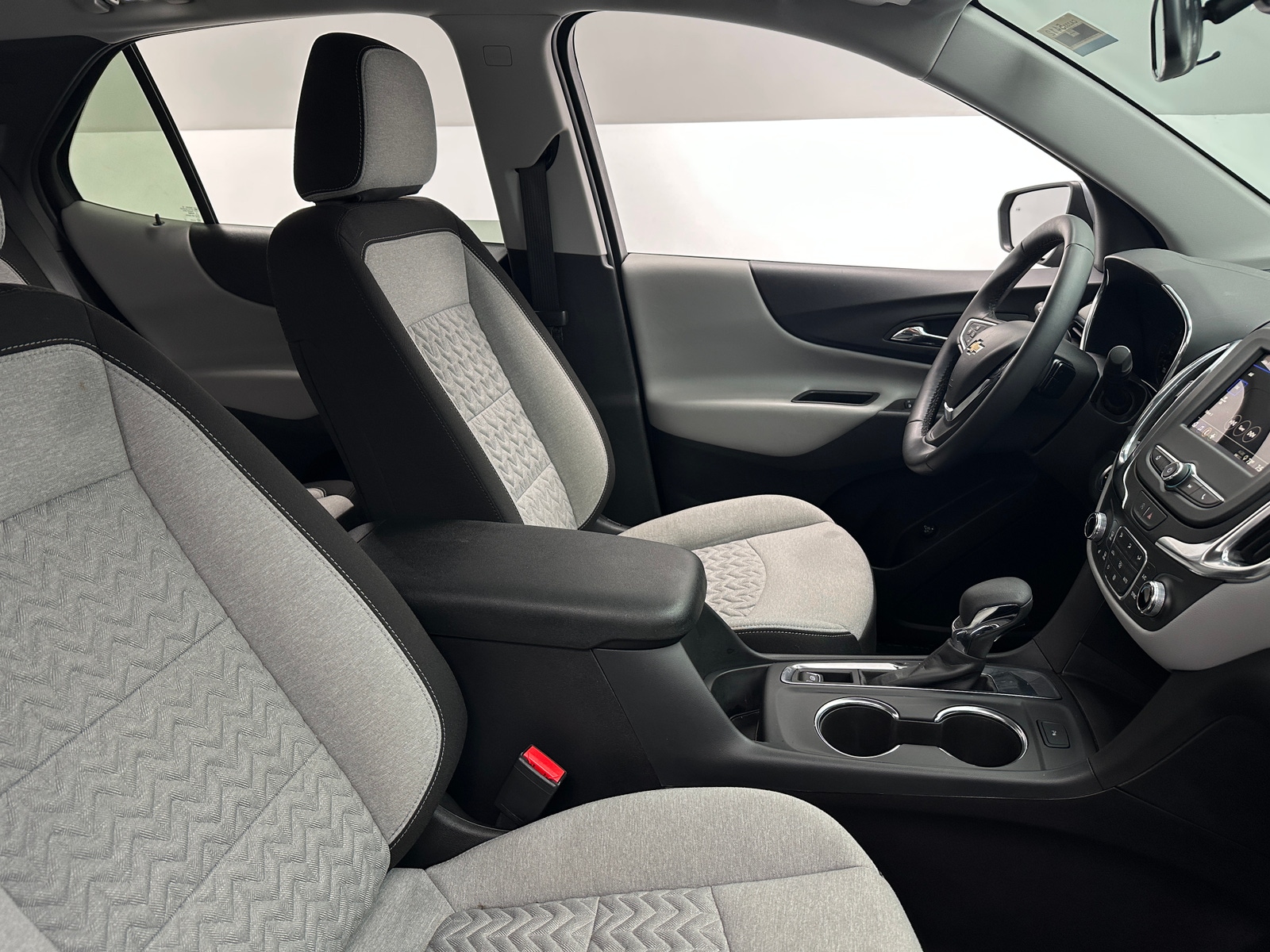 Thumbnail: 2024 Chevrolet Equinox - 2
