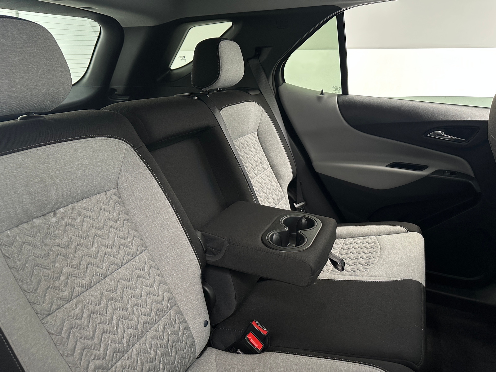 Thumbnail: 2024 Chevrolet Equinox - 6