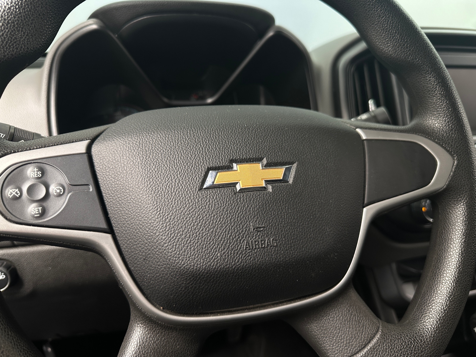 Thumbnail: 2020 Chevrolet Colorado - 5