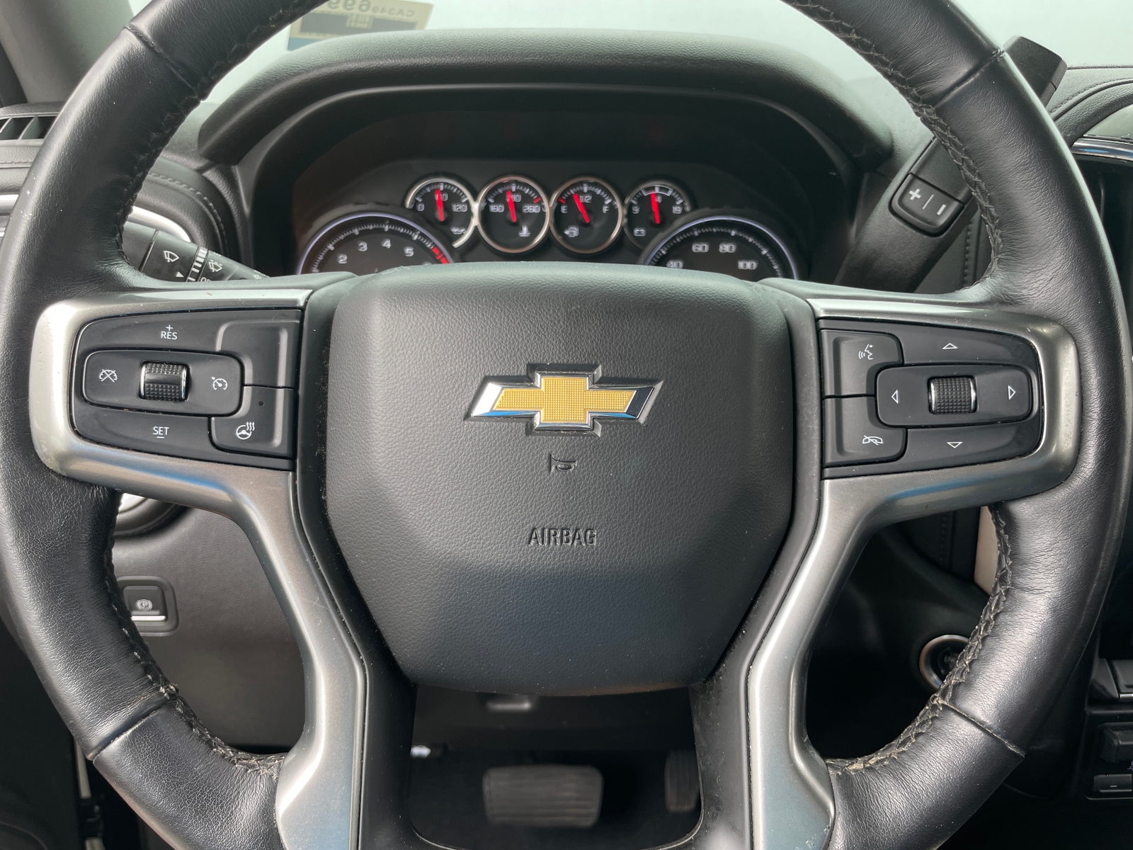 Thumbnail: 2020 Chevrolet Silverado 1500 - 5