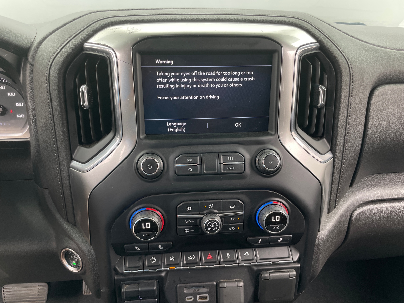 Thumbnail: 2020 Chevrolet Silverado 1500 - 4