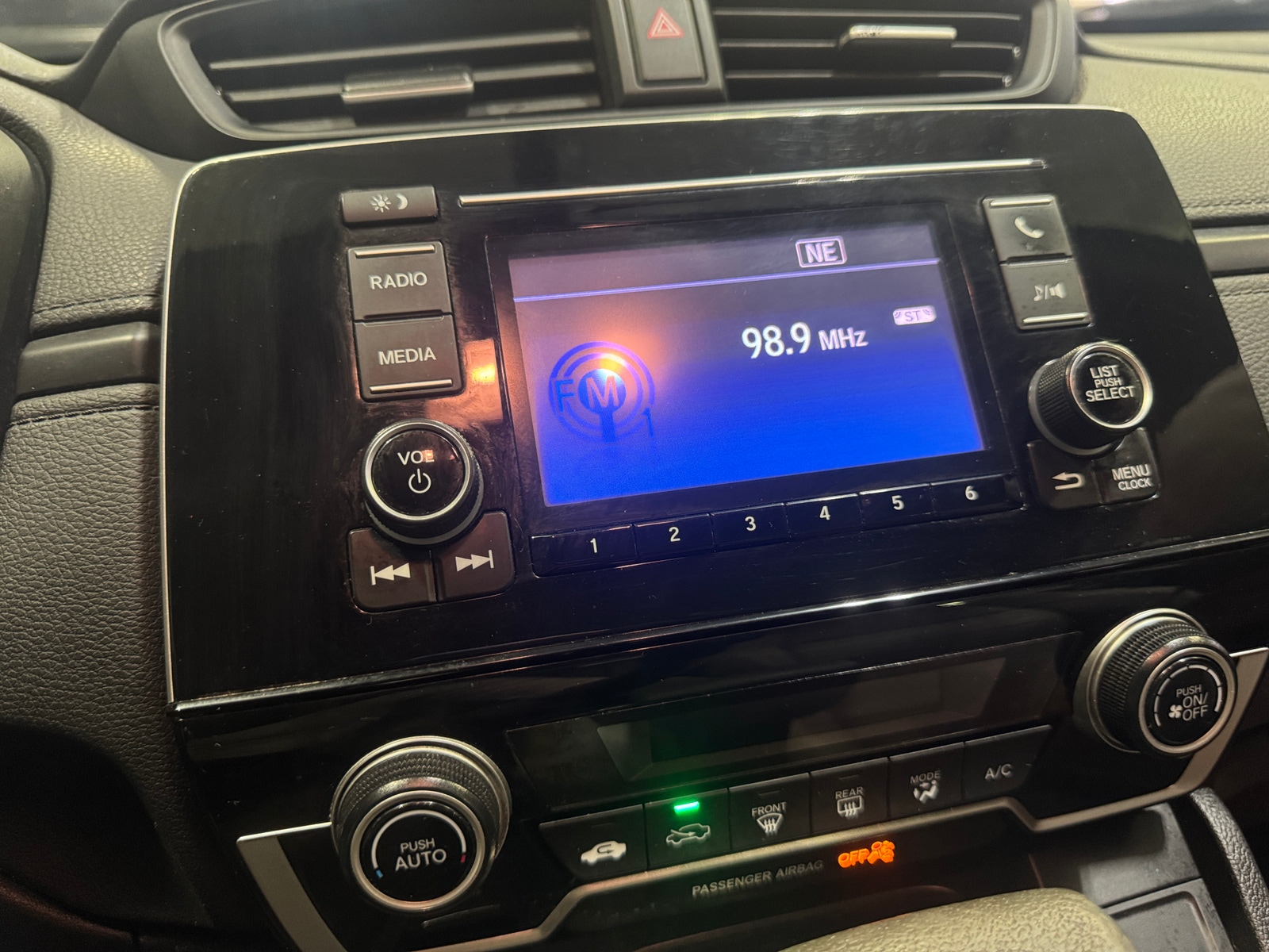 Thumbnail: 2019 Honda CR-V - 4