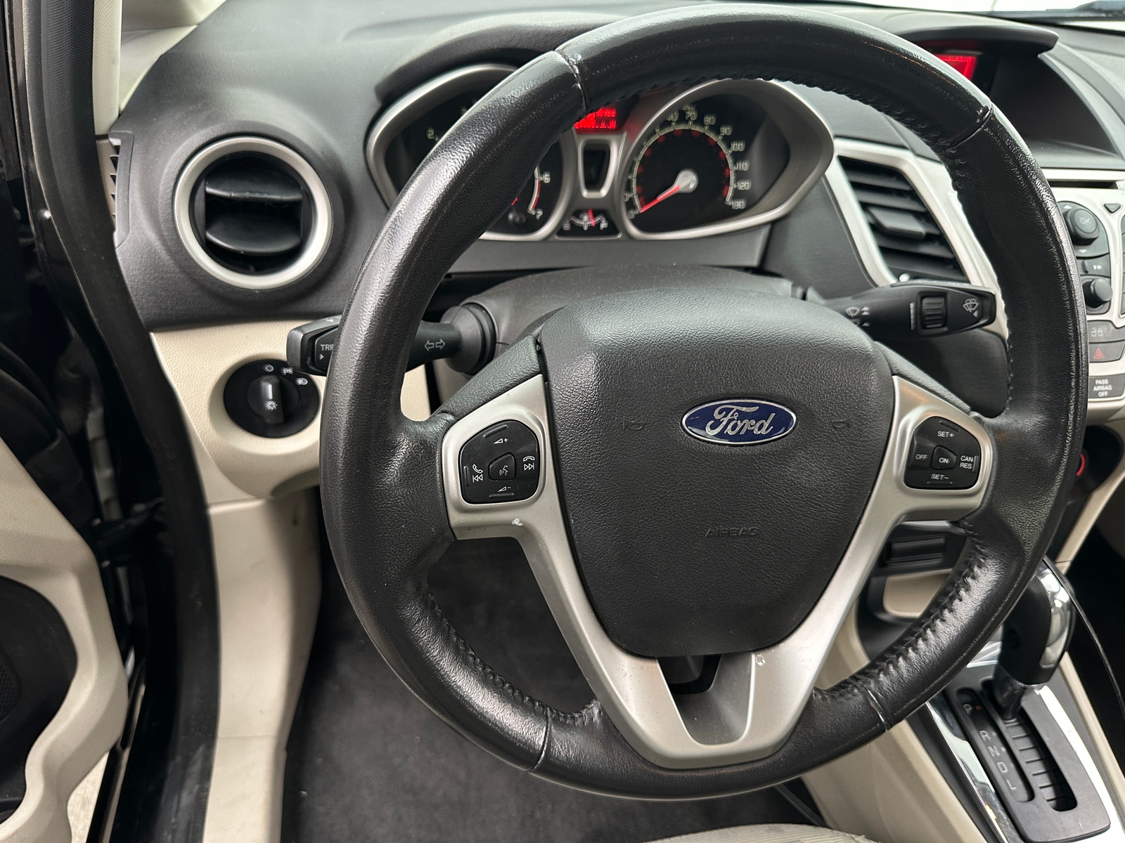 Thumbnail: 2013 Ford Fiesta - 5