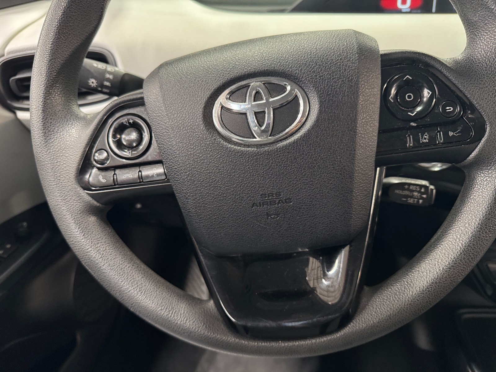 Thumbnail: 2021 Toyota Prius - 5