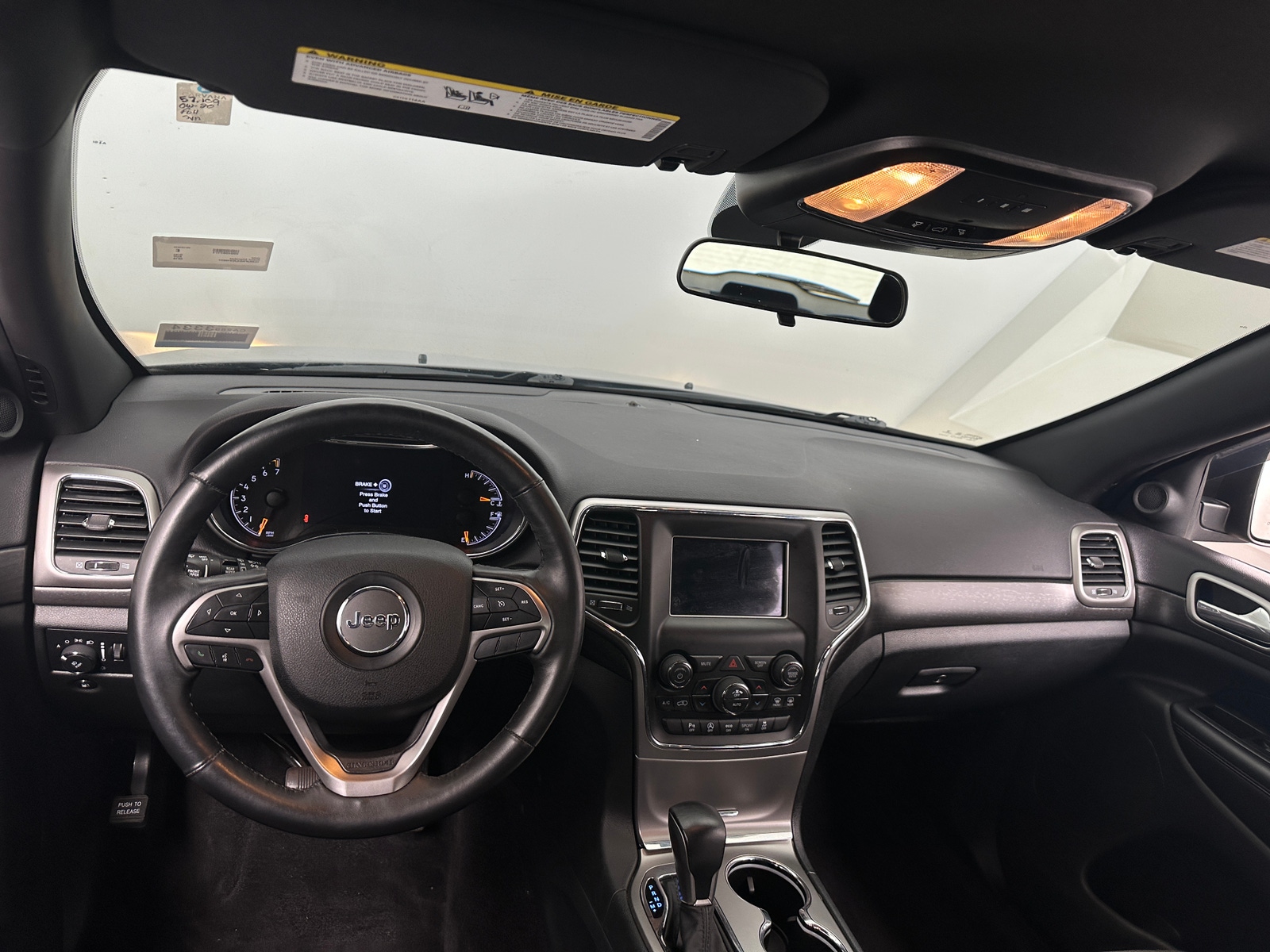 Thumbnail: 2018 Jeep Grand Cherokee - 3