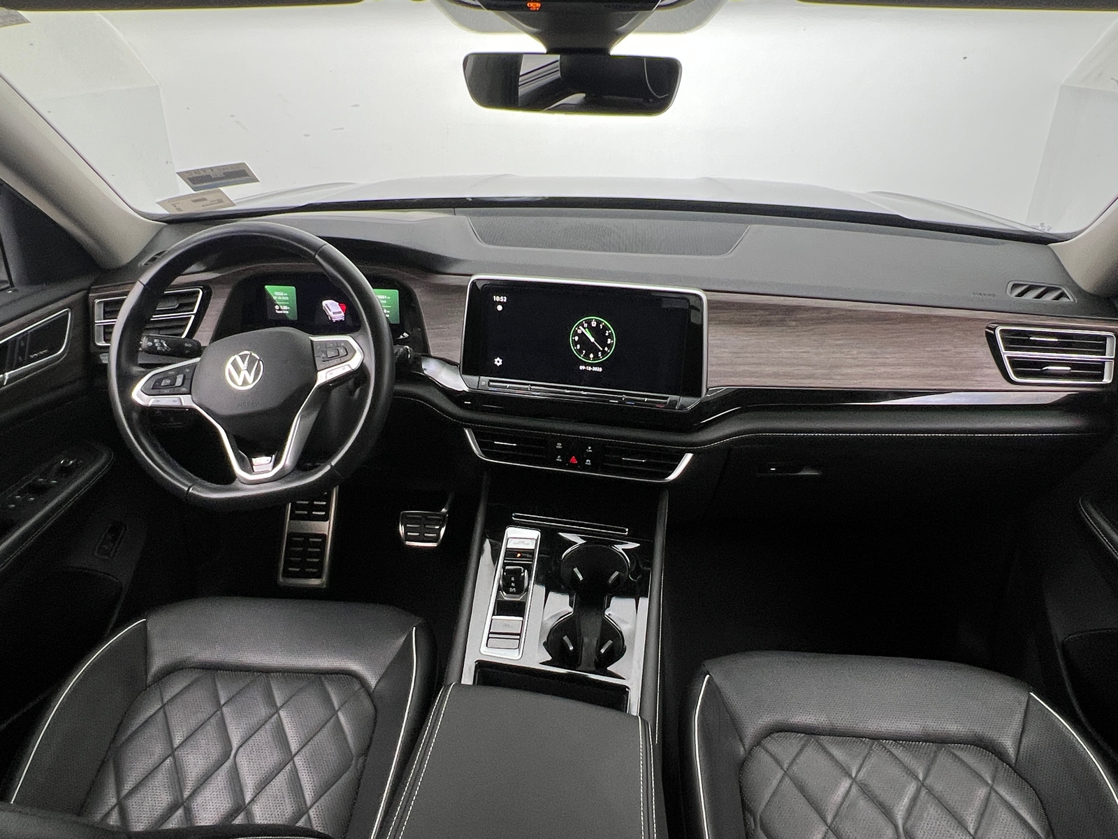 Thumbnail: 2024 Volkswagen Atlas - 2