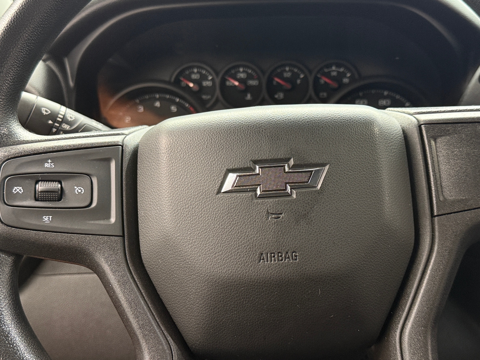 Thumbnail: 2020 Chevrolet Silverado 1500 - 5