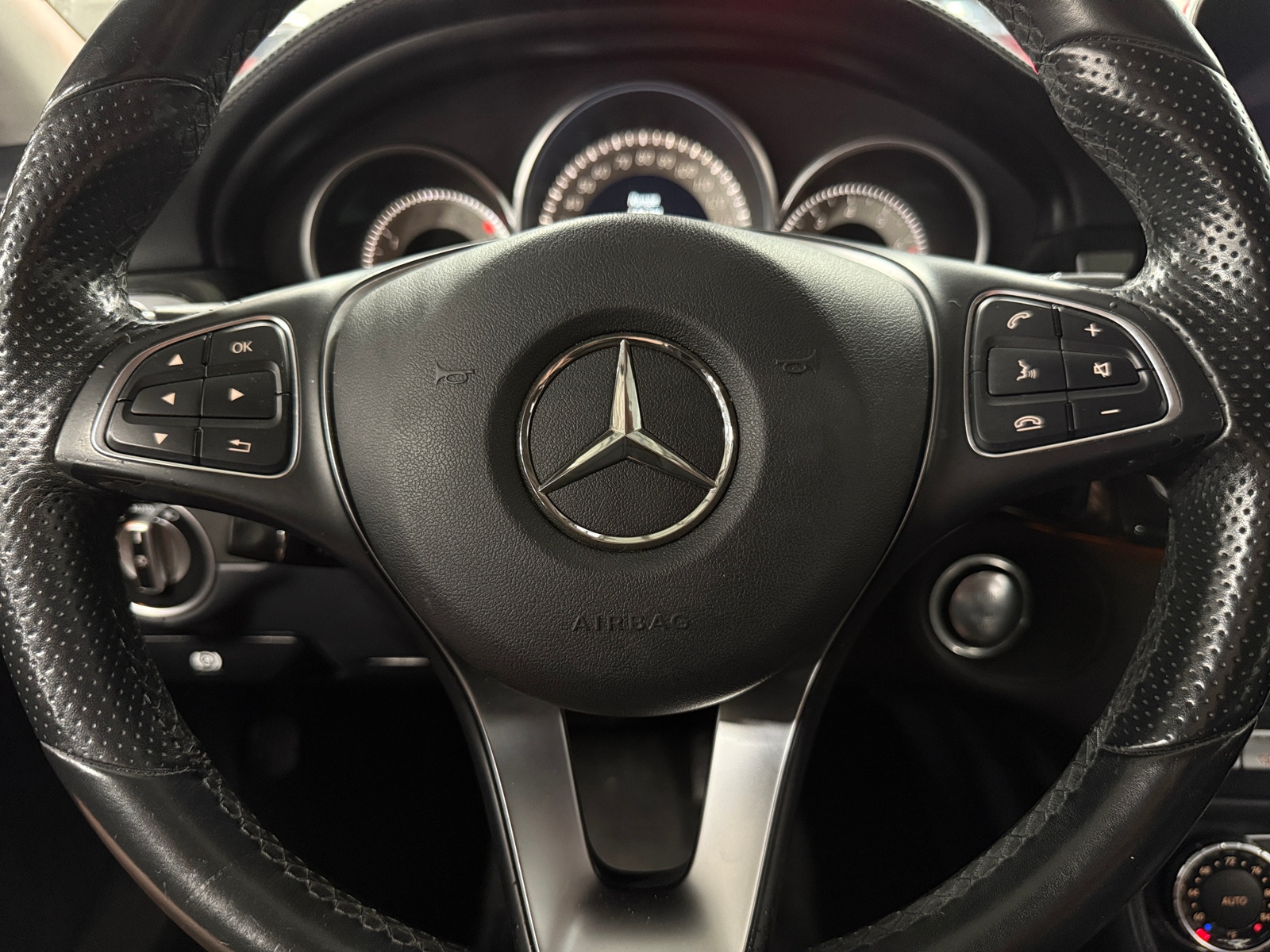 Thumbnail: 2016 Mercedes-Benz CLS - 4