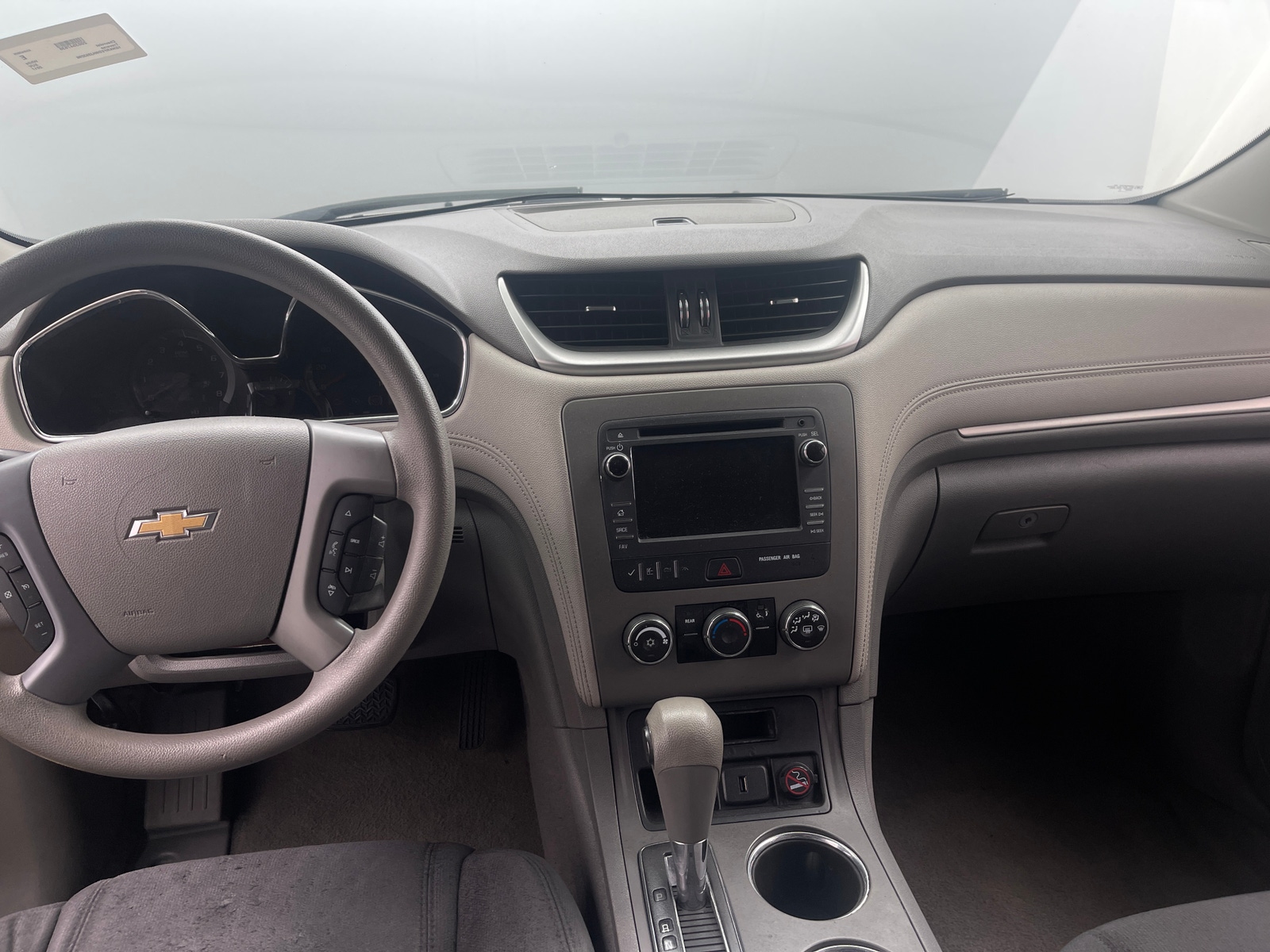 Thumbnail: 2017 Chevrolet Traverse - 3