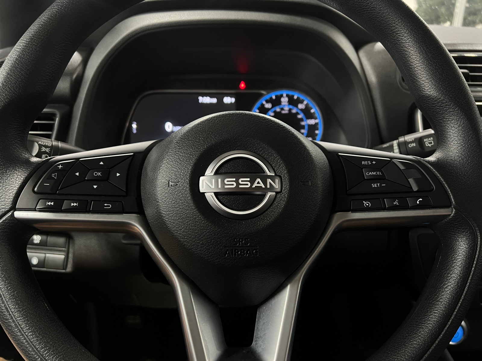 Thumbnail: 2024 Nissan Leaf - 5