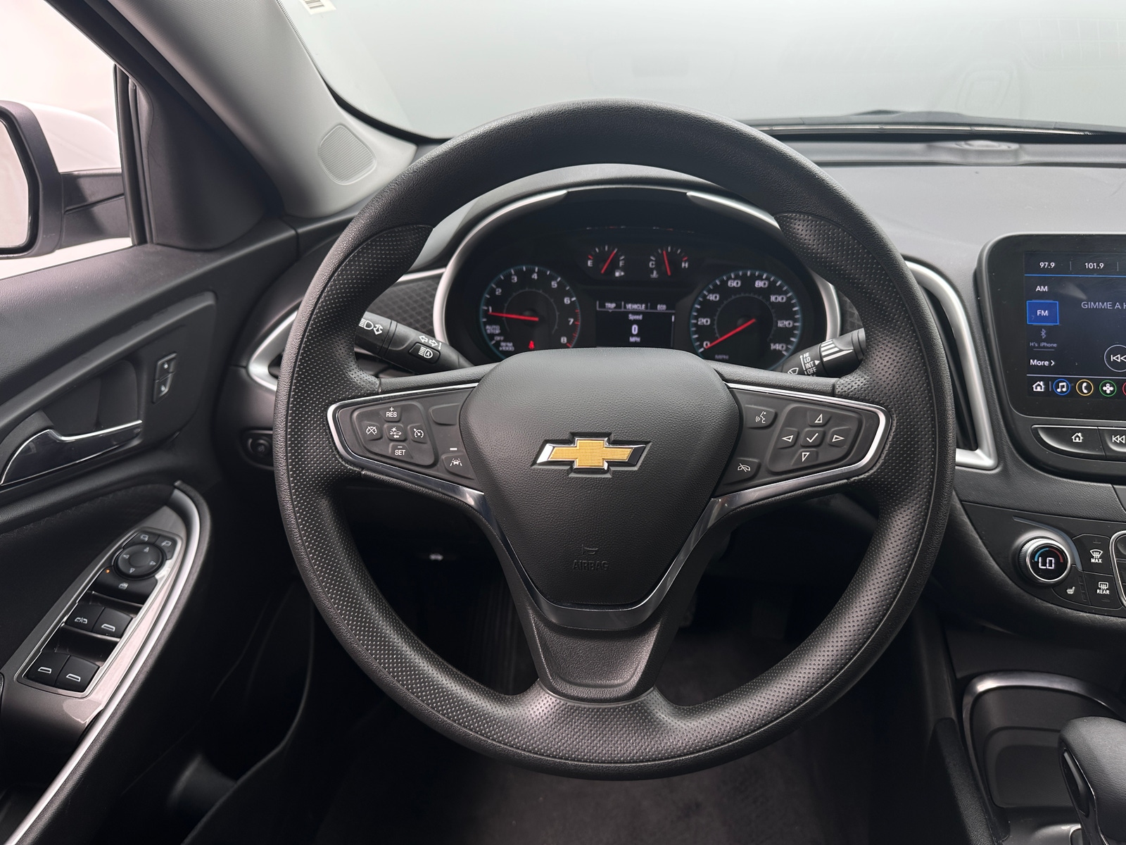 Thumbnail: 2024 Chevrolet Malibu - 5