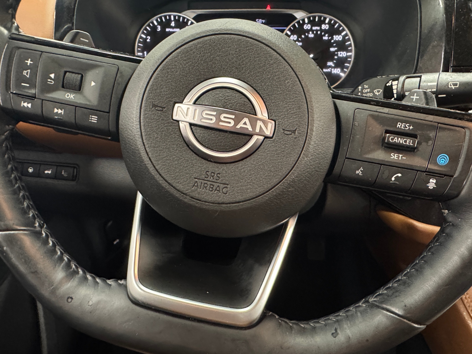 Thumbnail: 2022 Nissan Pathfinder - 4
