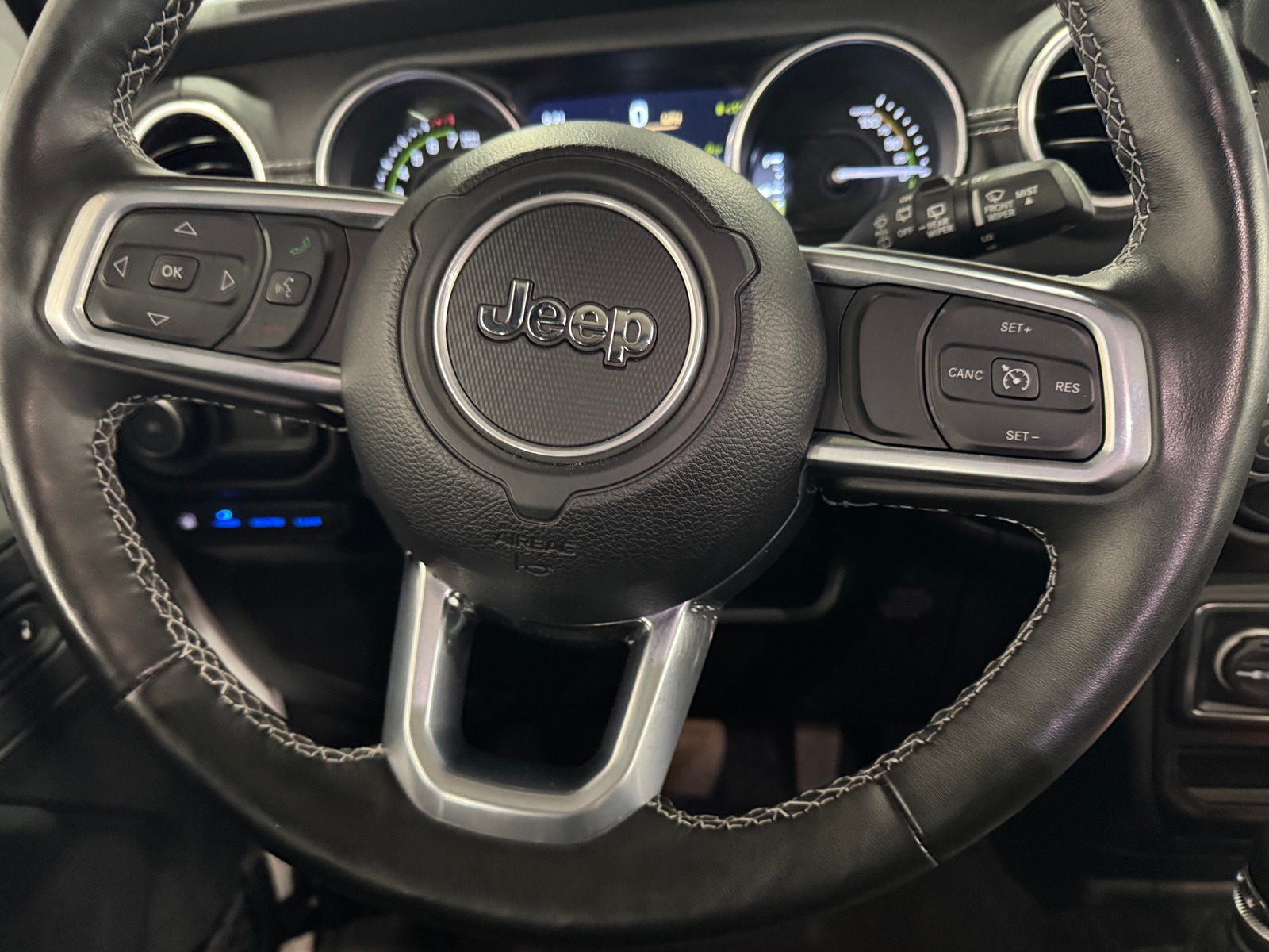 Thumbnail: 2023 Jeep Wrangler - 4
