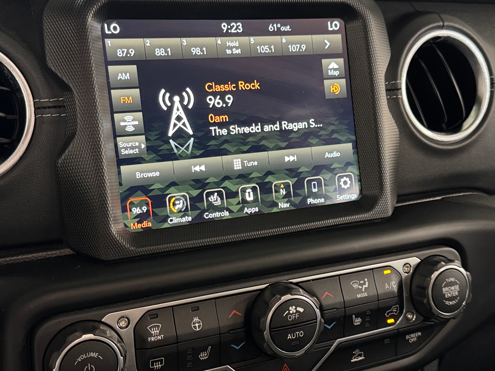 Thumbnail: 2023 Jeep Wrangler - 3