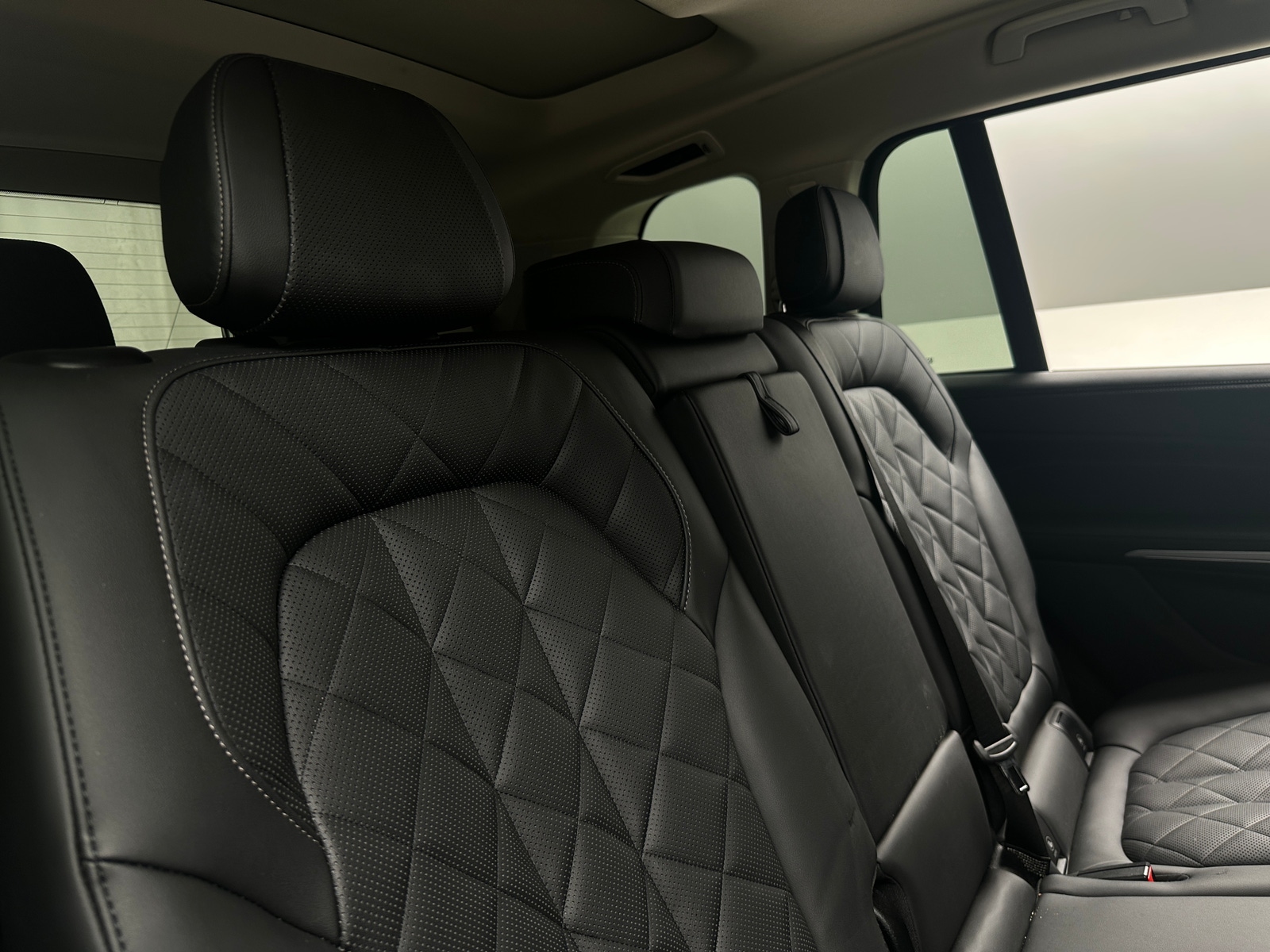 Thumbnail: 2025 BMW X7 - 5