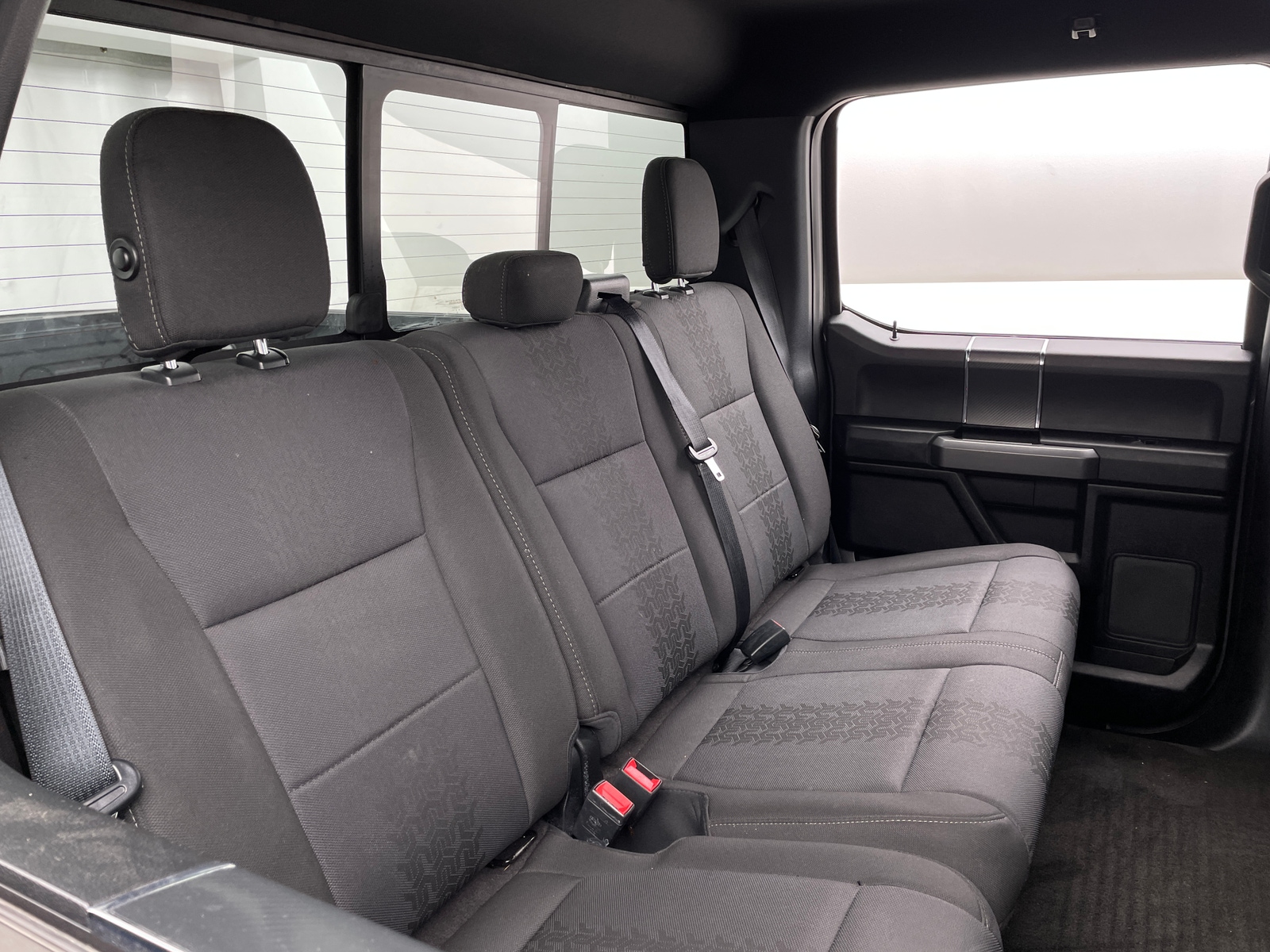 Thumbnail: 2018 Ford Econoline - 6
