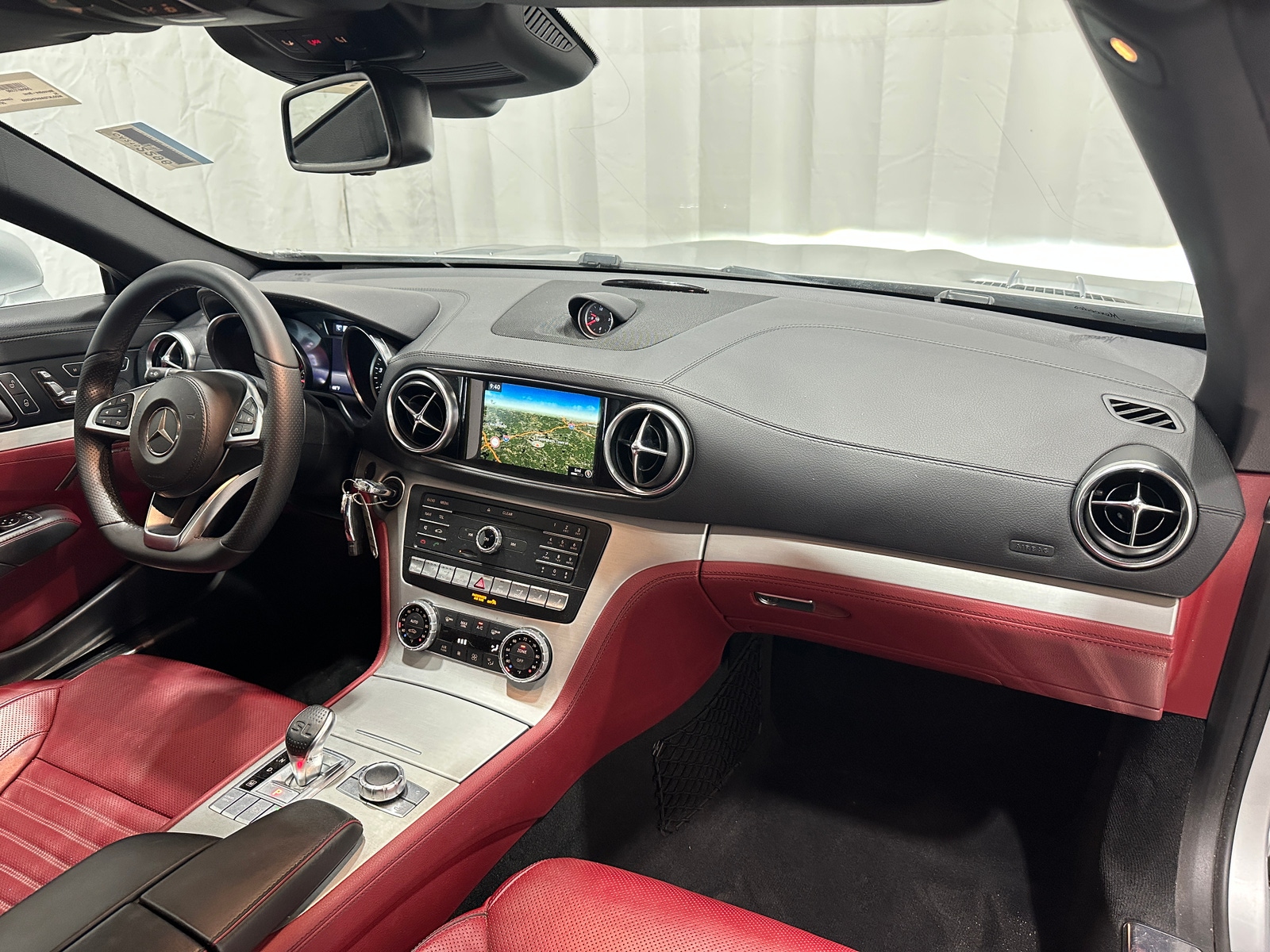 Thumbnail: 2017 Mercedes-Benz SL-Class - 2