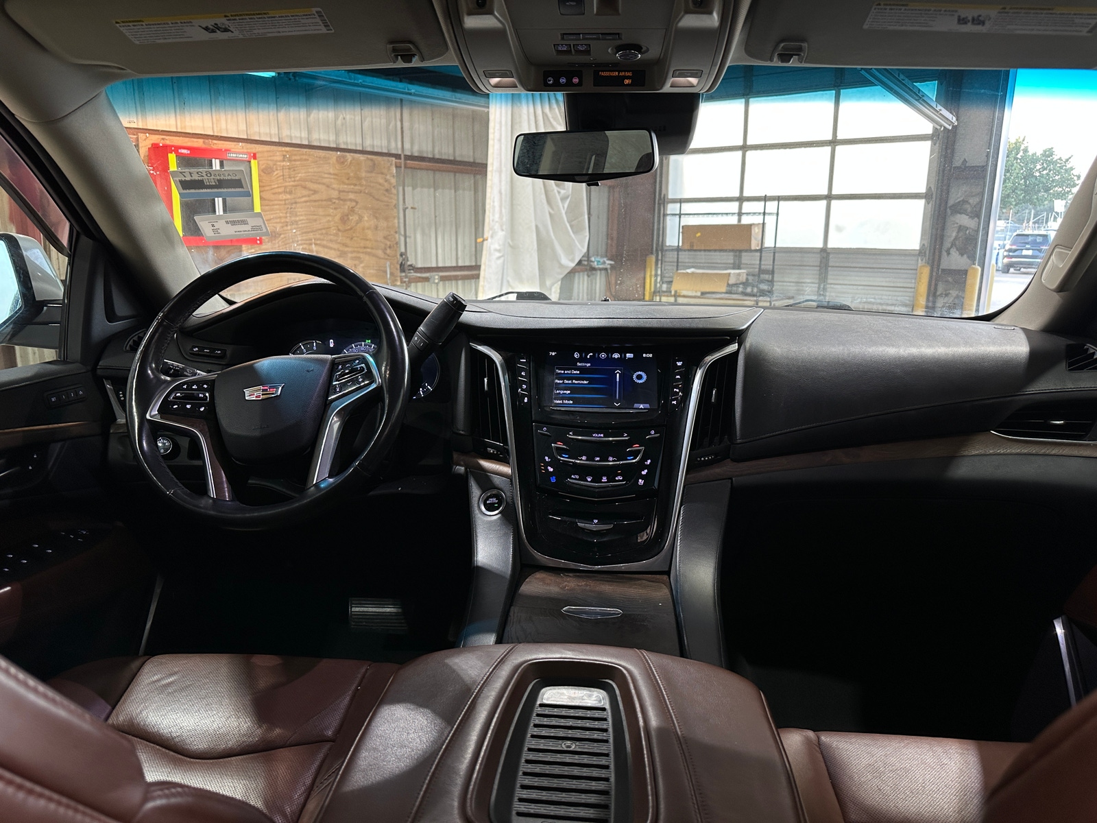 Thumbnail: 2018 Cadillac Escalade - 2