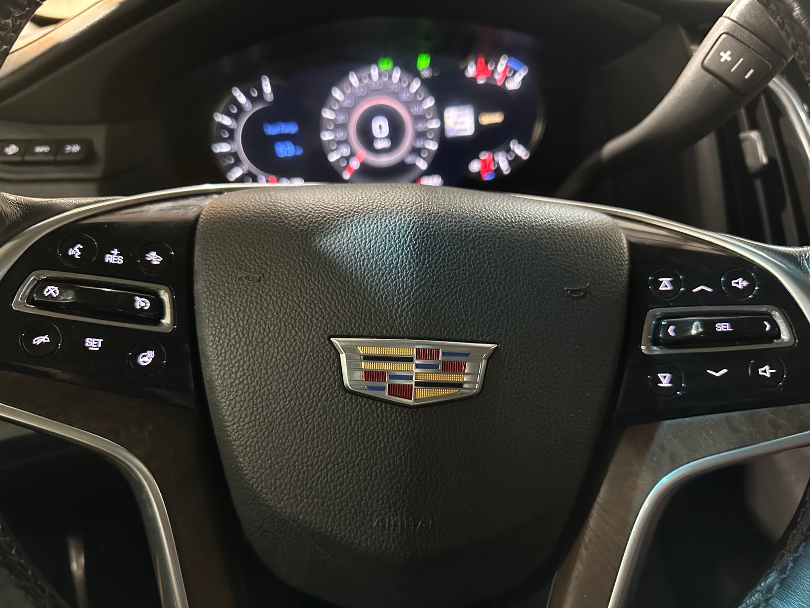 Thumbnail: 2018 Cadillac Escalade - 4