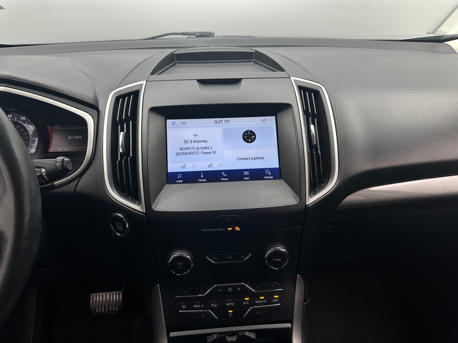 Thumbnail: 2020 Ford Edge - 3