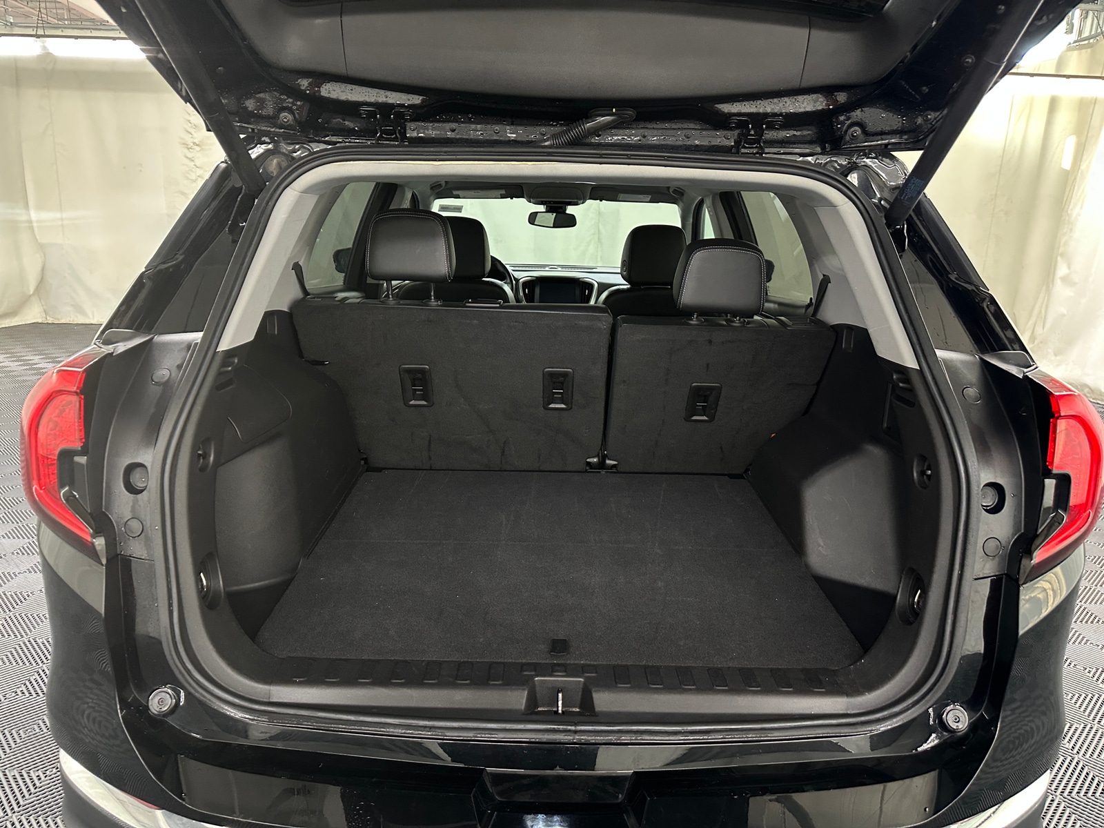 Thumbnail: 2024 GMC Terrain - 6