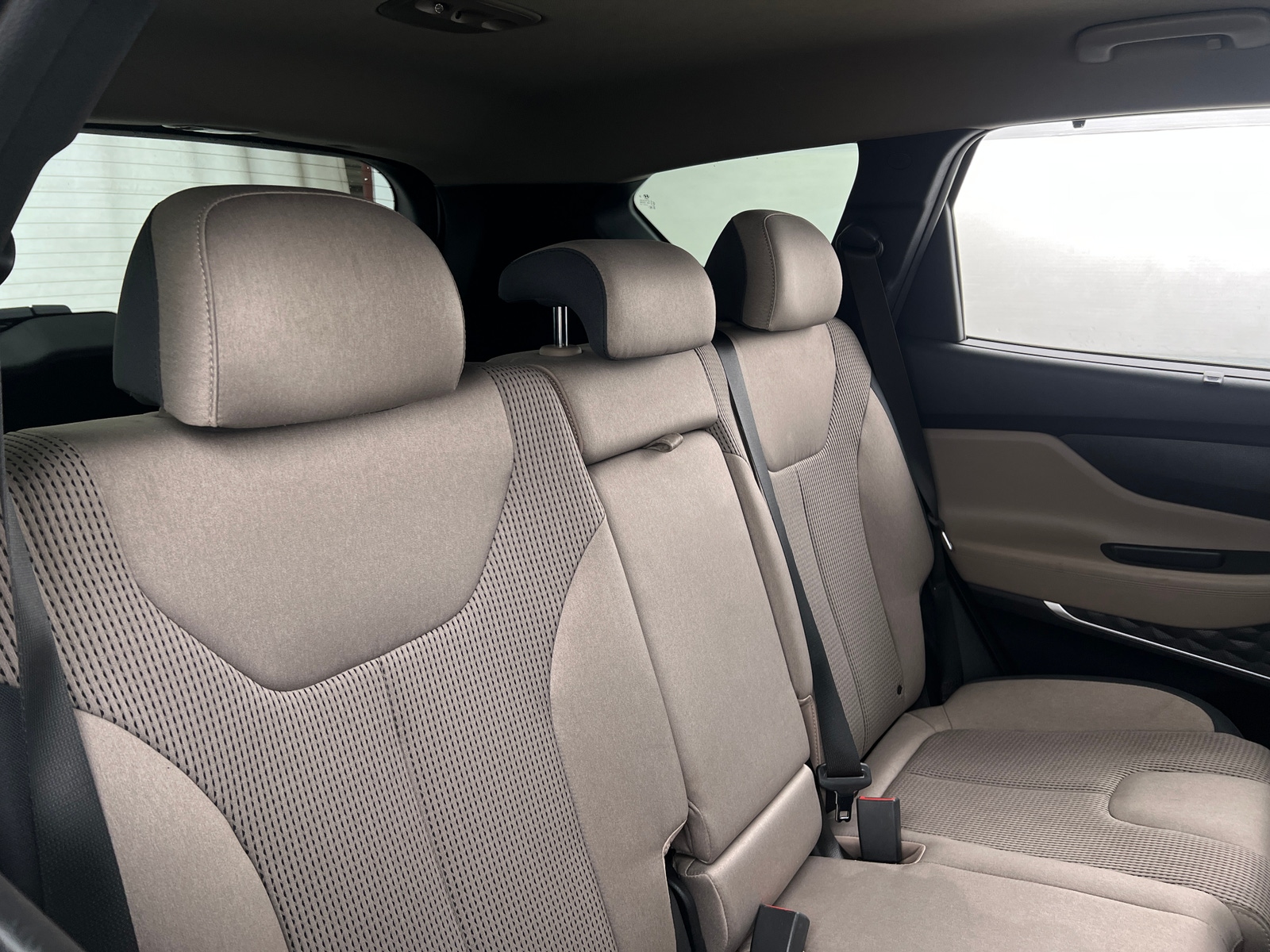 Thumbnail: 2020 Hyundai Santa Fe - 6