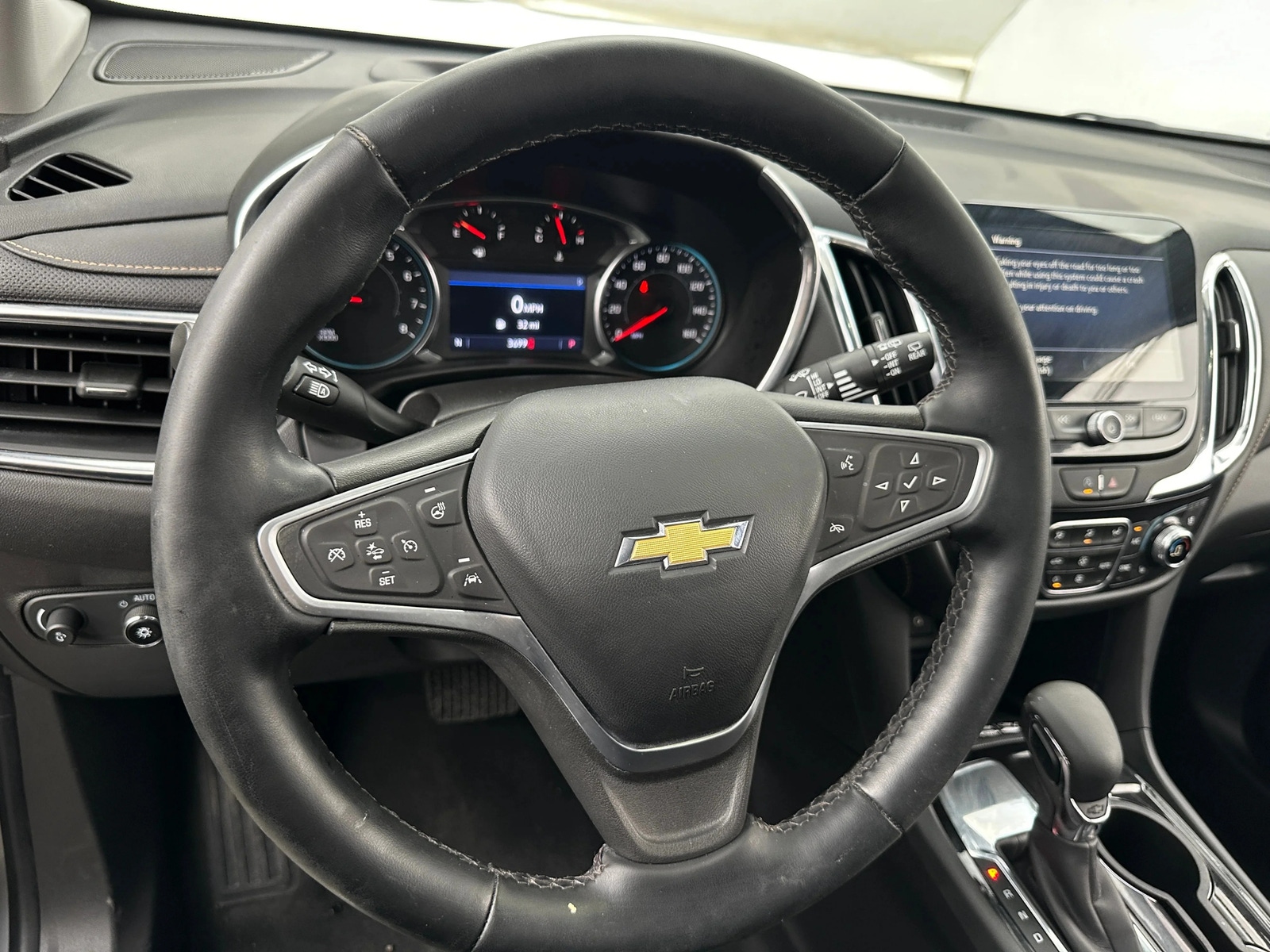 Thumbnail: 2023 Chevrolet Equinox - 4