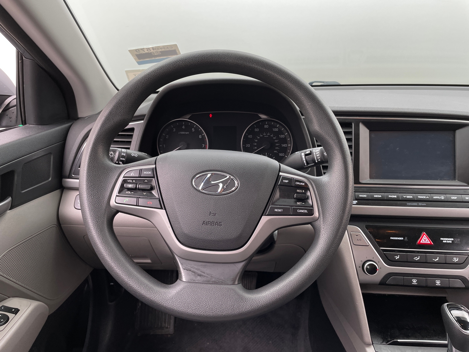 Thumbnail: 2017 Hyundai Elantra - 5