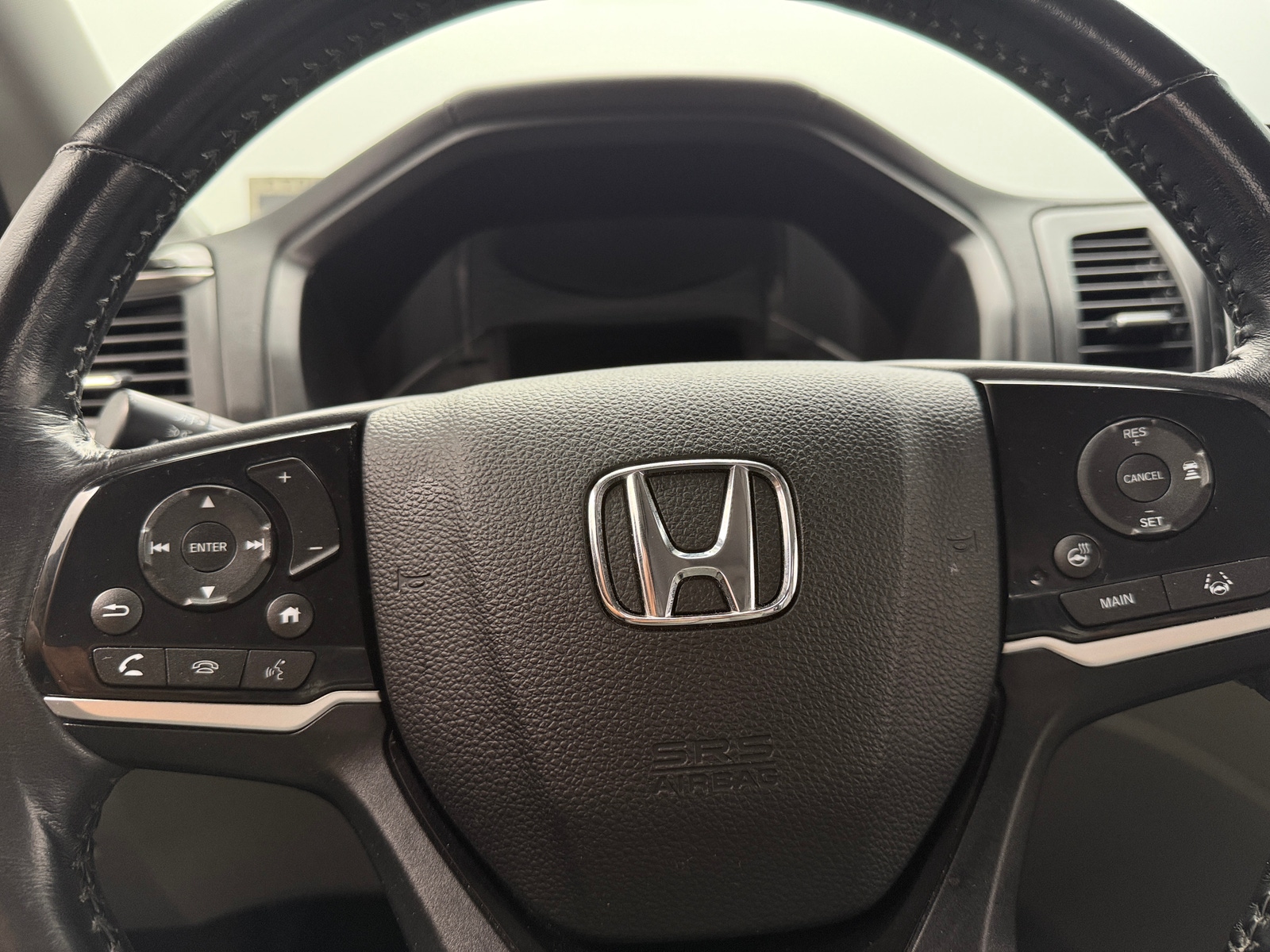 Thumbnail: 2019 Honda Odyssey - 4
