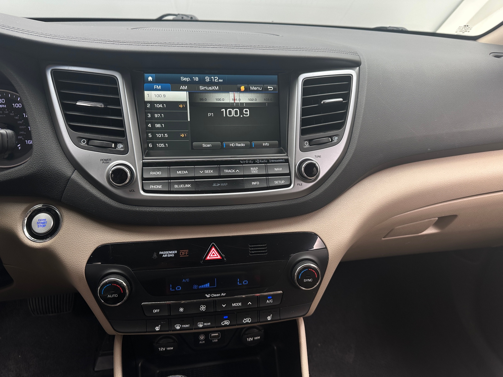 Thumbnail: 2017 Hyundai Tucson - 3