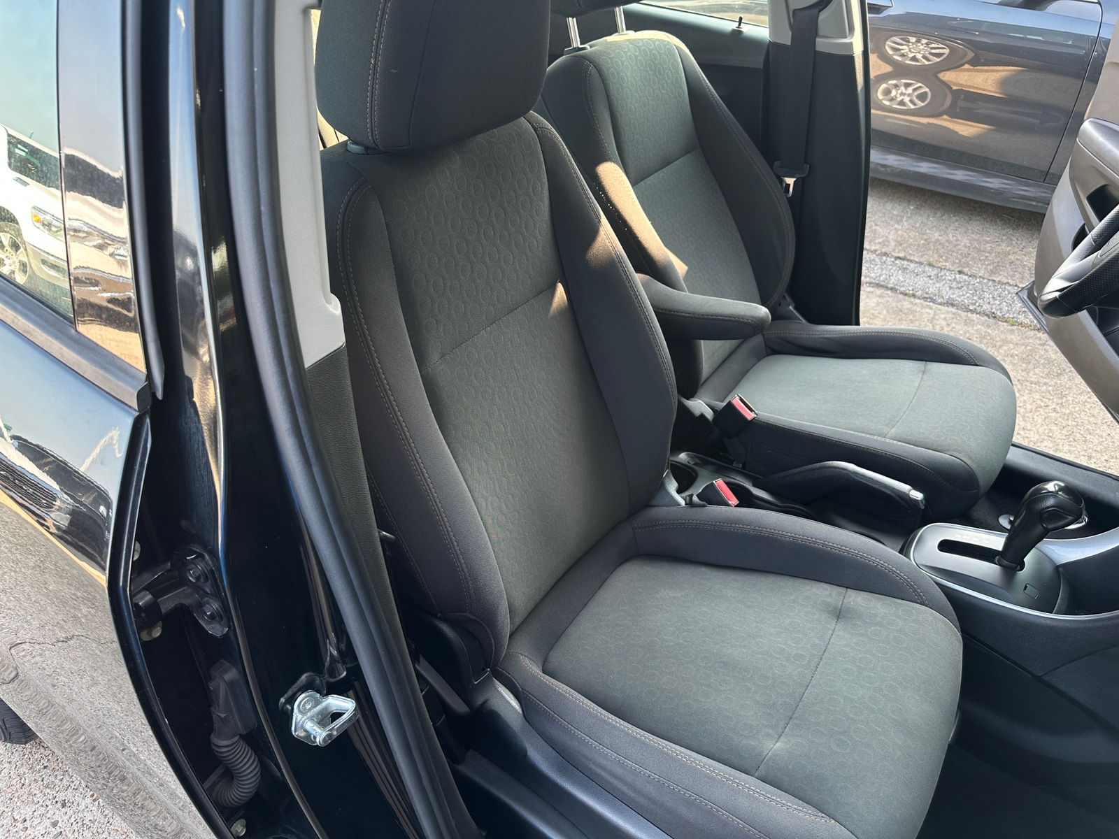 Thumbnail: 2018 Chevrolet Trax - 2