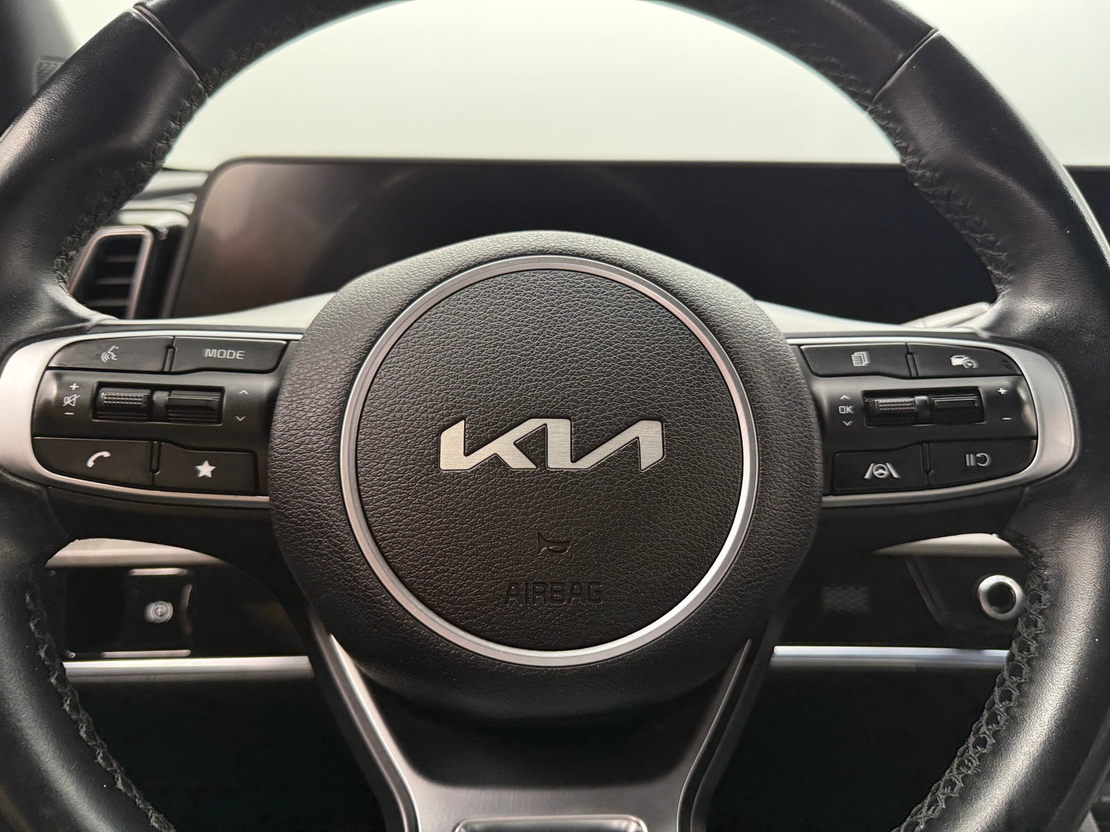 Thumbnail: 2023 Kia Sportage - 4