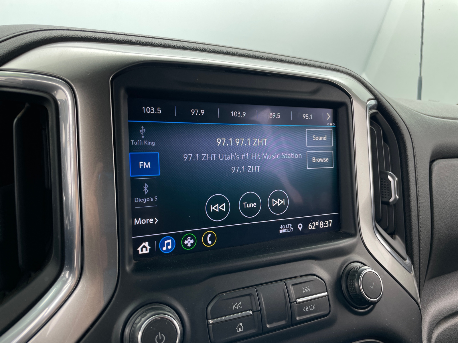 Thumbnail: 2021 Chevrolet Silverado 2500 - 4