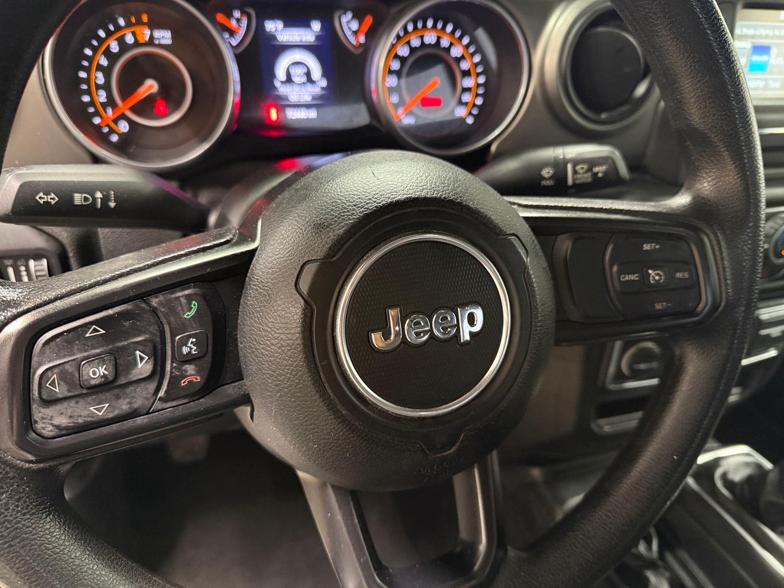 Thumbnail: 2018 Jeep Wrangler - 5