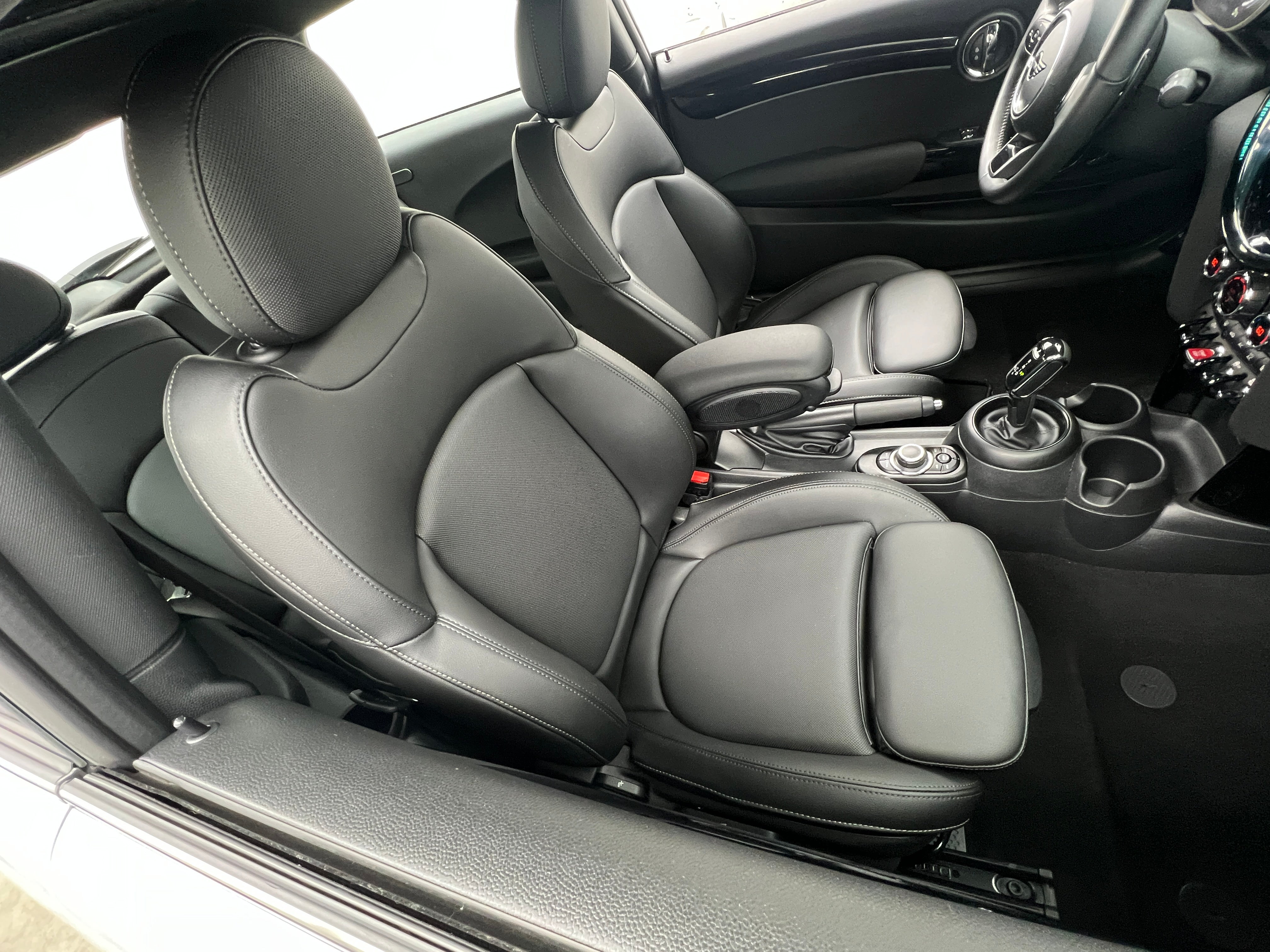 2022 MINI Hardtop 2 Door
