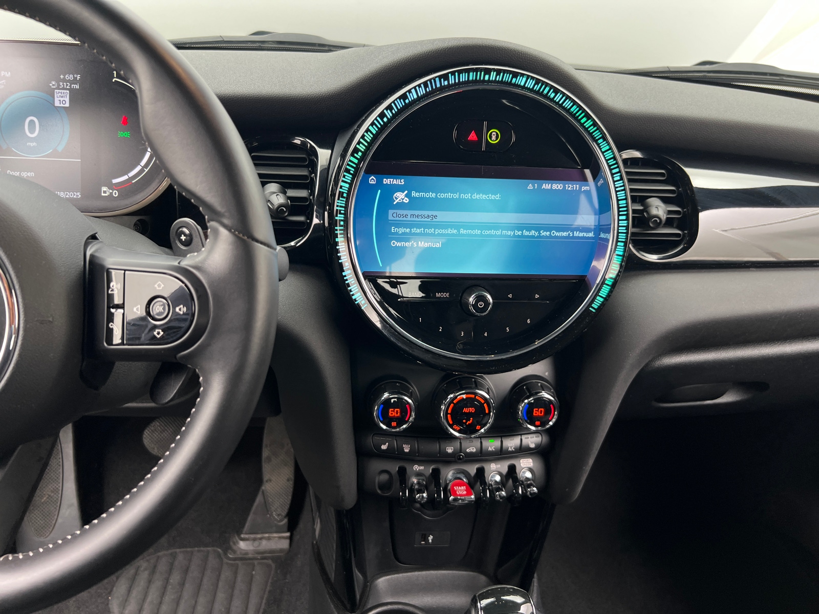 Thumbnail: 2022 MINI Cooper Hardtop - 4