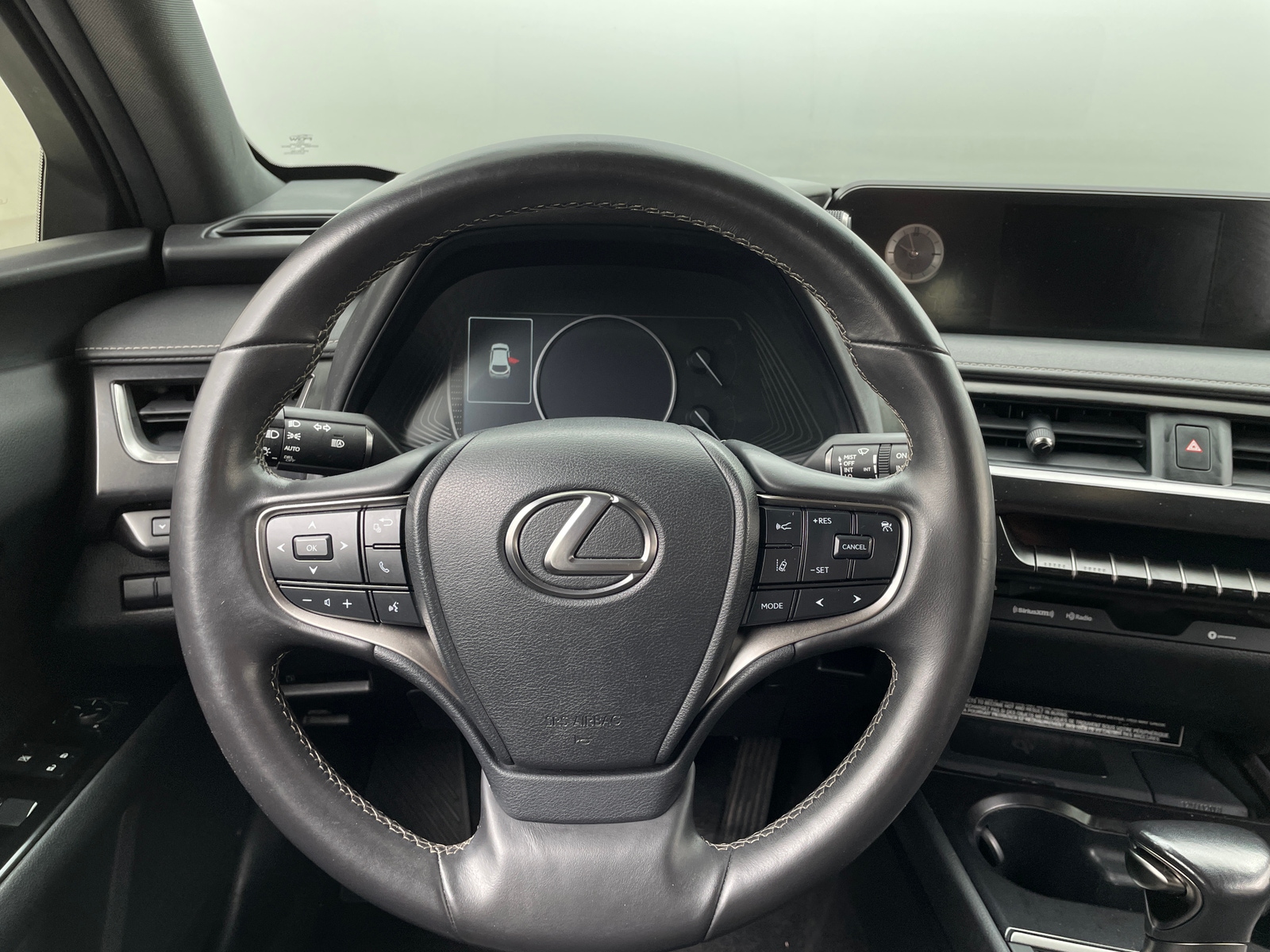 Thumbnail: 2022 Lexus UX - 4