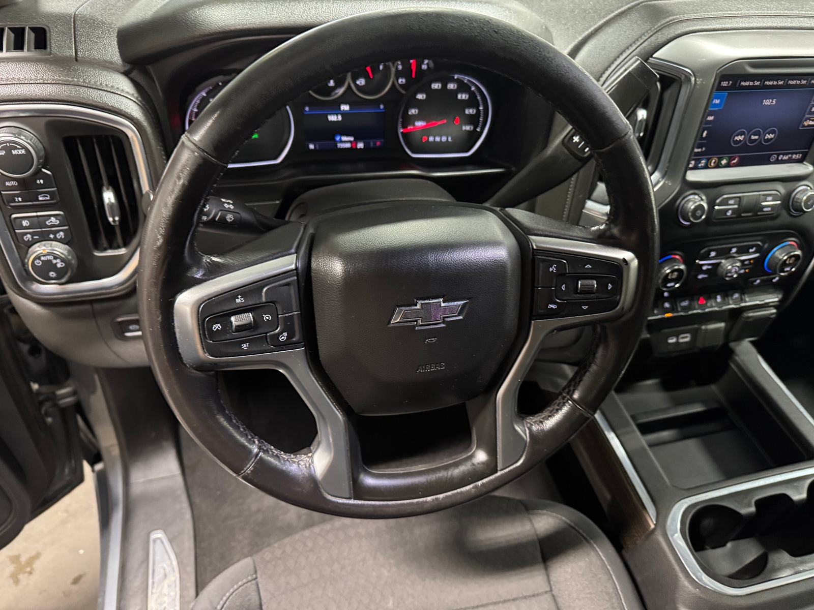 Thumbnail: 2020 Chevrolet Silverado 1500 - 5