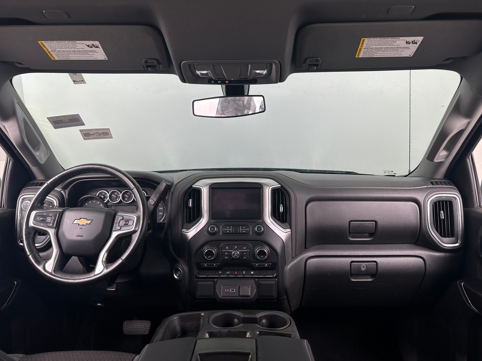 Thumbnail: 2020 Chevrolet Silverado 1500 - 3